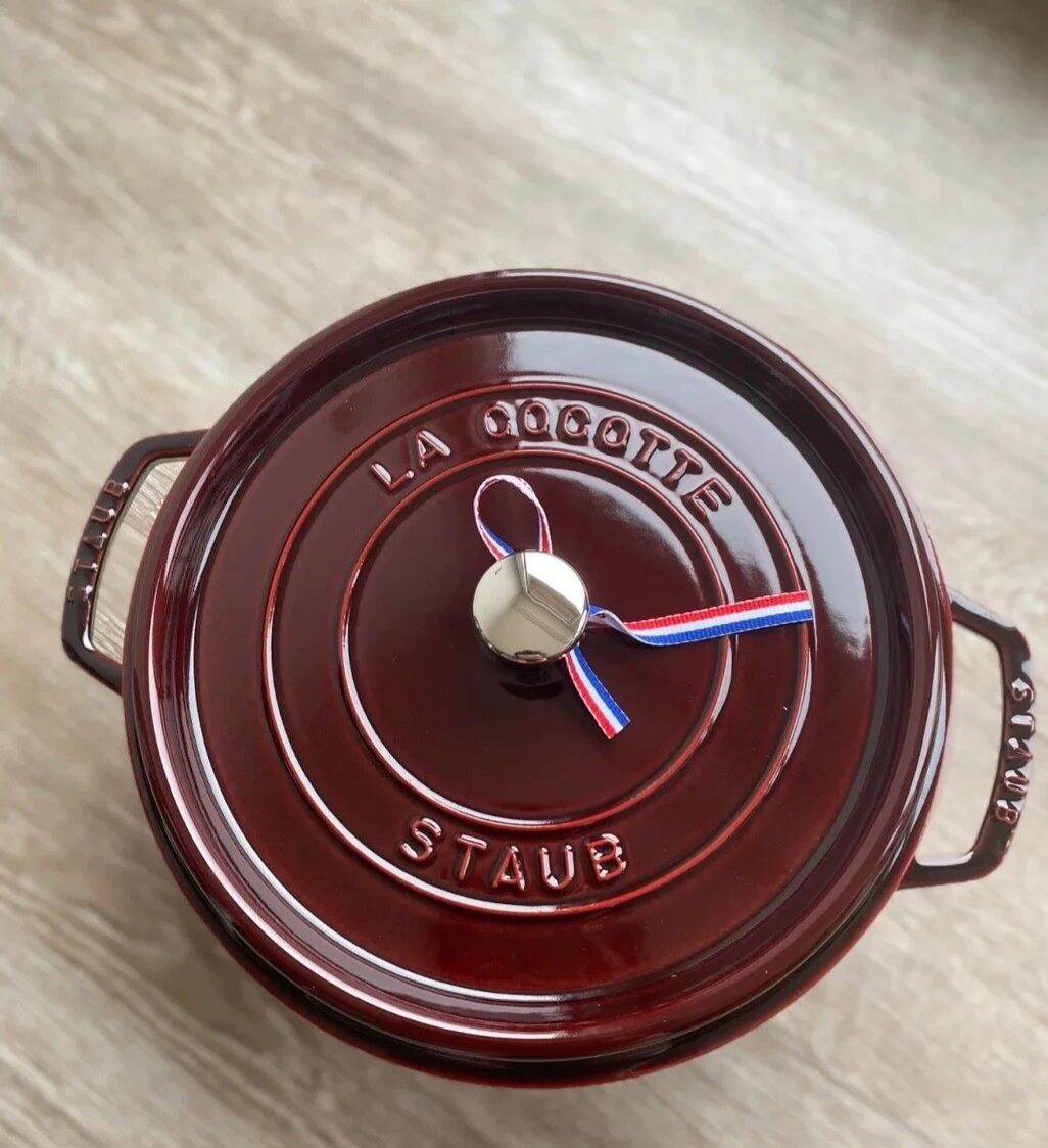 Nồi gang tráng men Staub la cocotte 24cm