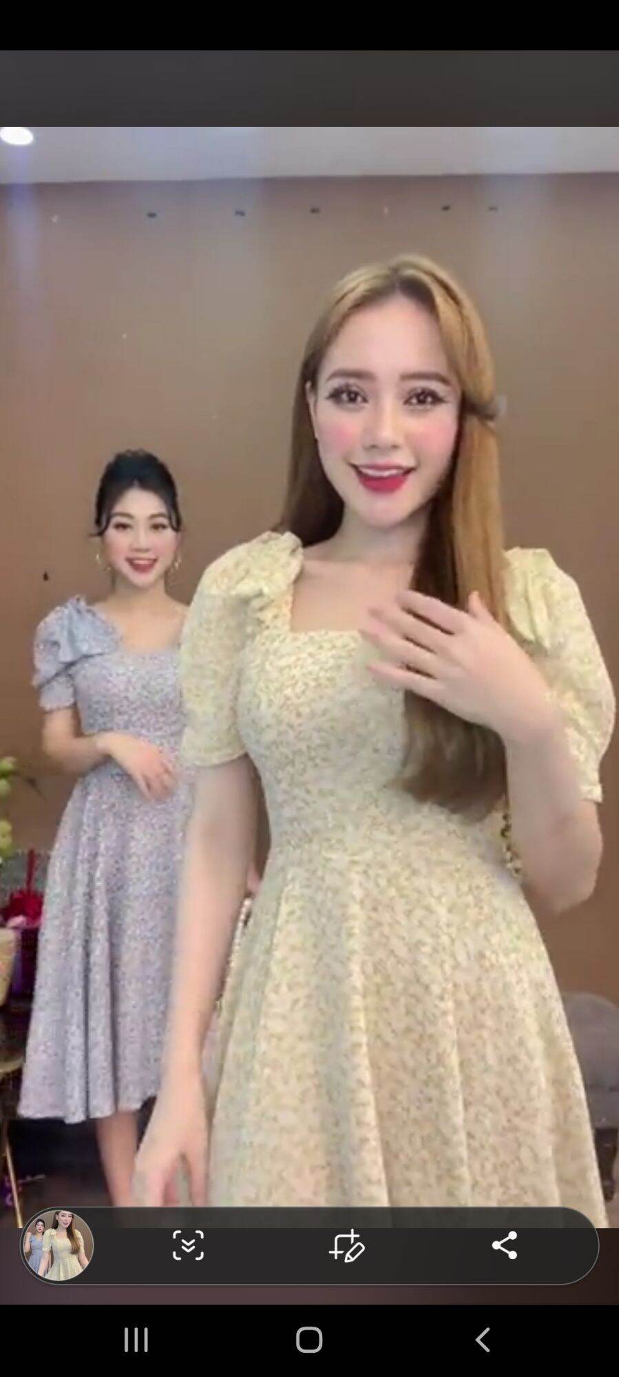 Đầm hoa nhí xòe nơ 2 vai Monoco