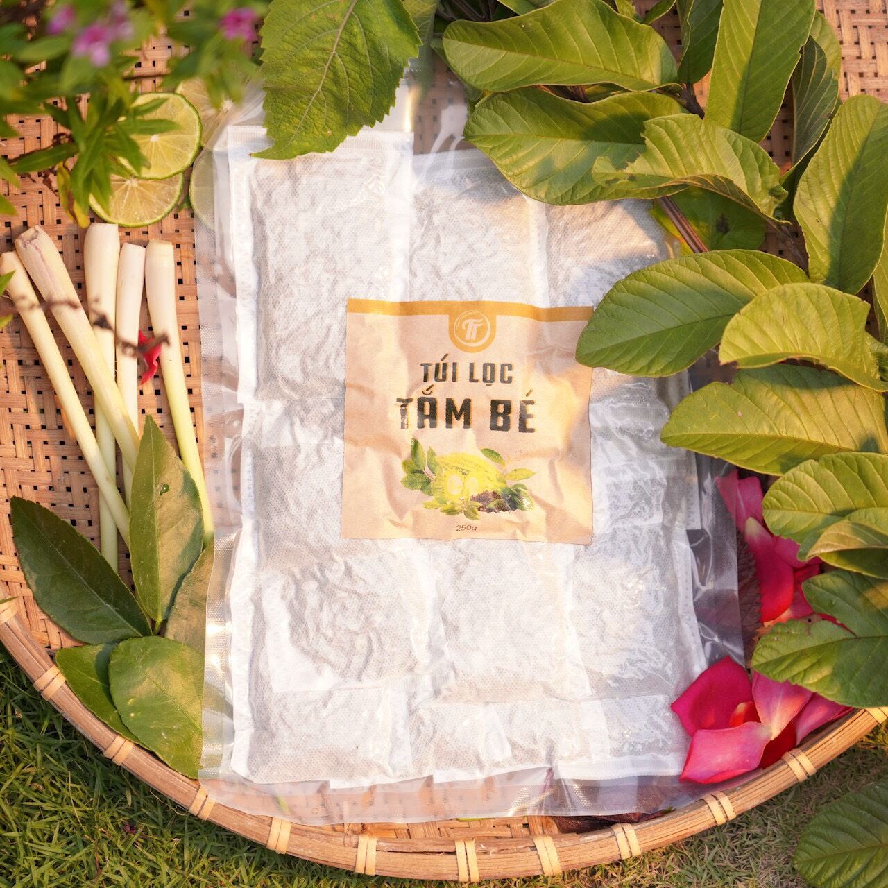 Túi lọc tắm bé thảo dược 250gram