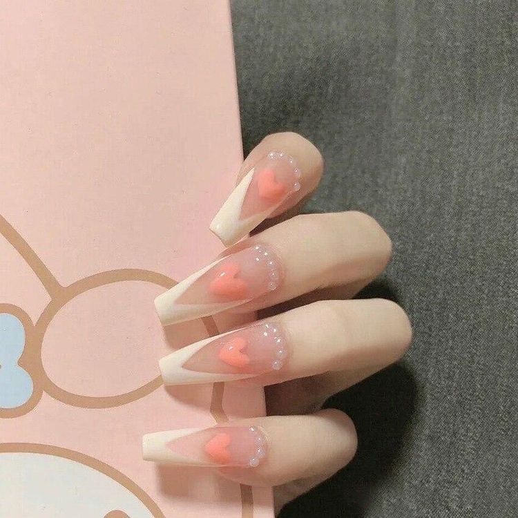 Nailbox thiết kế theo yêu cầu-mẫu nail trung trái tim dịu dàng