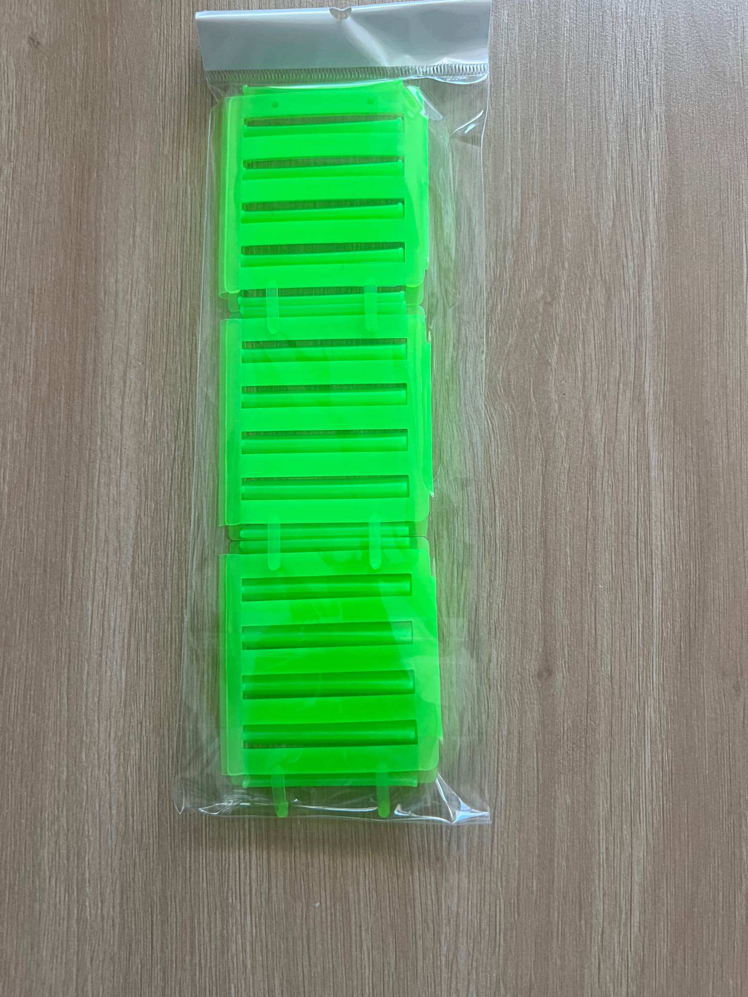 Kẹp bấm lạnh , bấm phồng tóc ( 1 vỉ 3 cái )