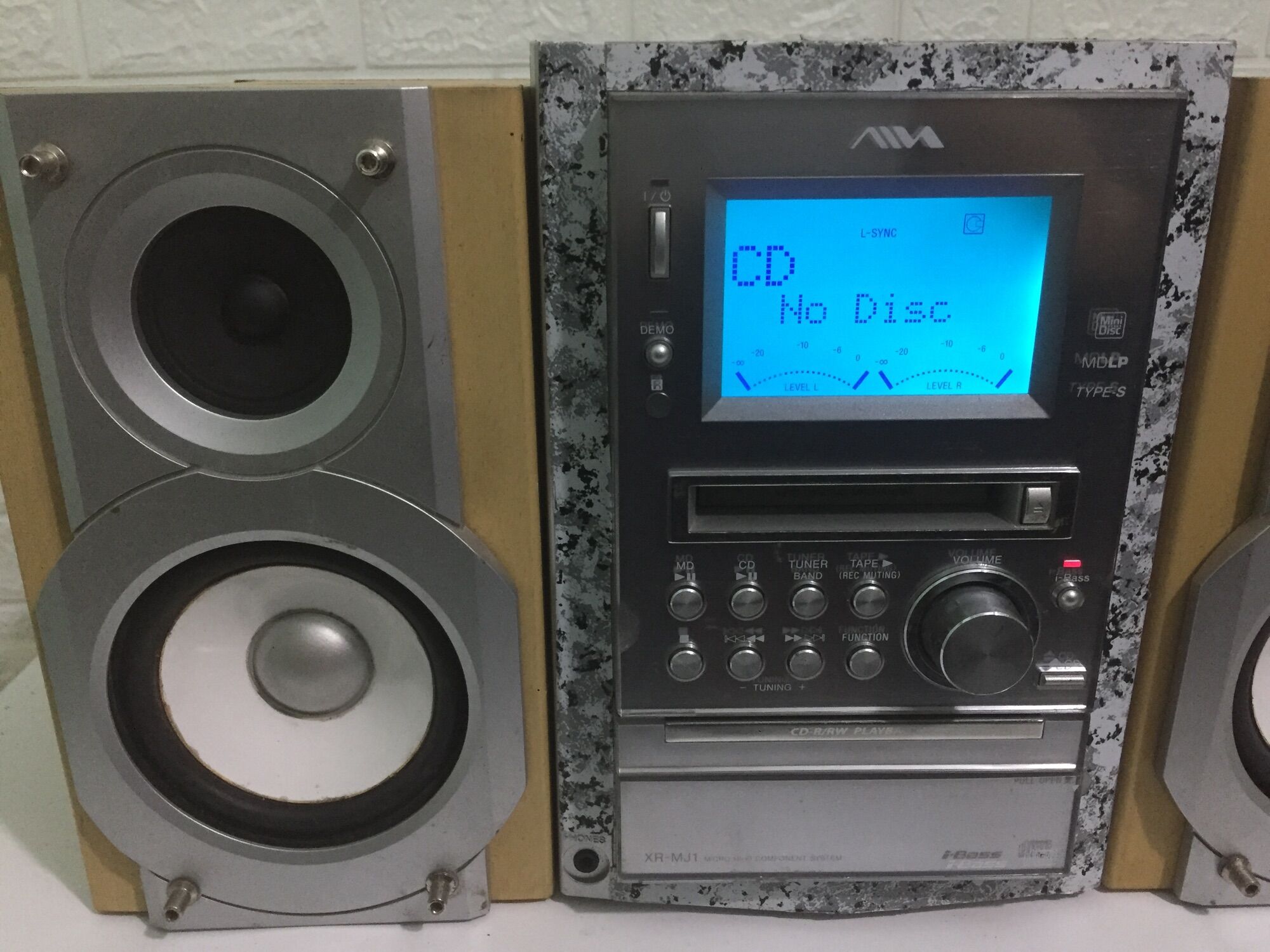 Dàn AiWa LMj1