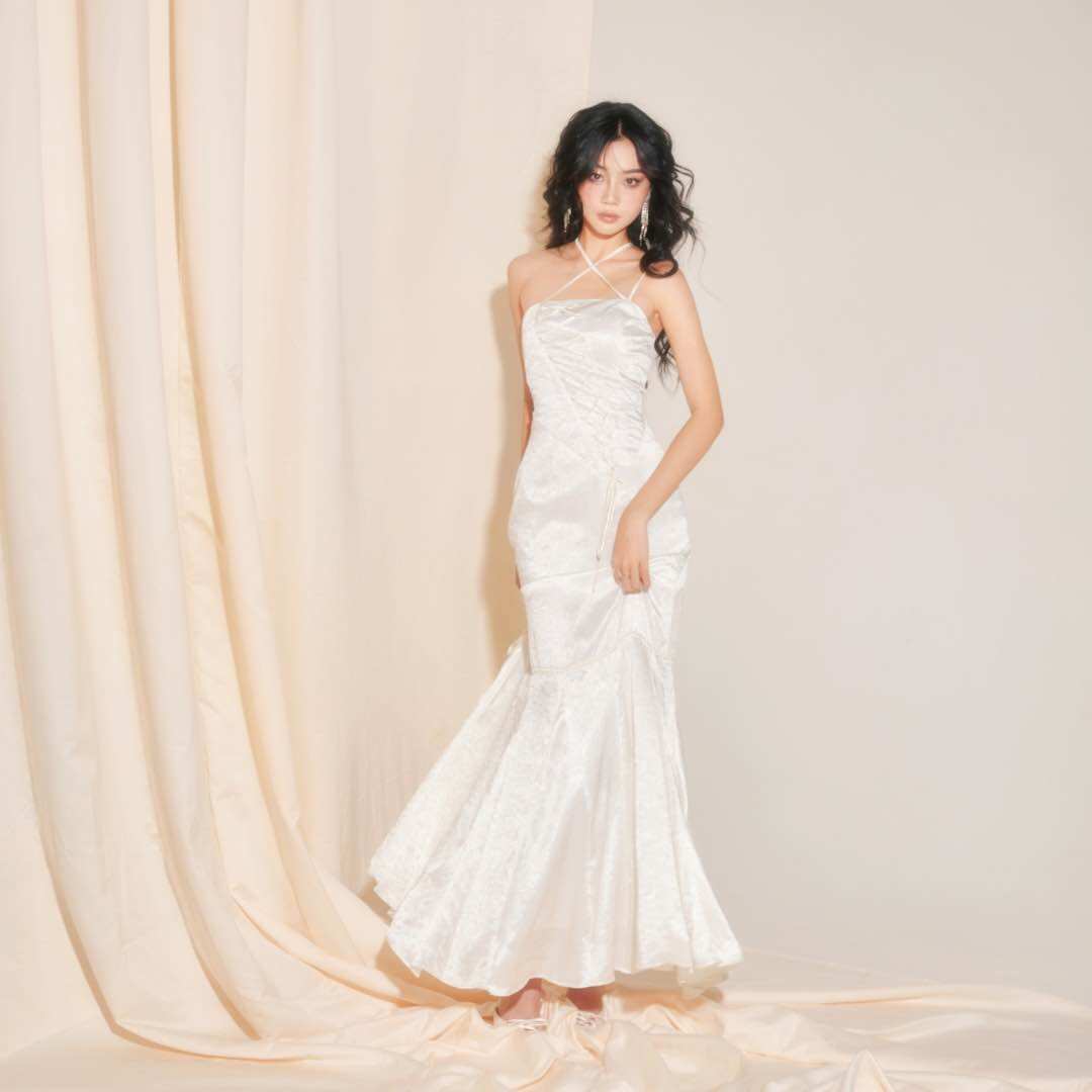 Đầm lụa dây chéo đuôi cá INTO.EIGHT thiết kế (Celeste Dress)