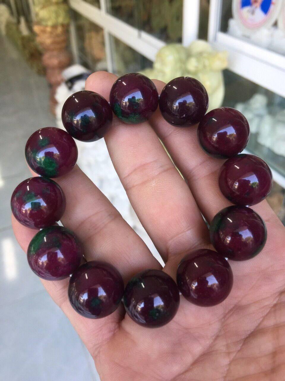Vòng ruby nam phi  18 li màu đều đẹp dành cho nam