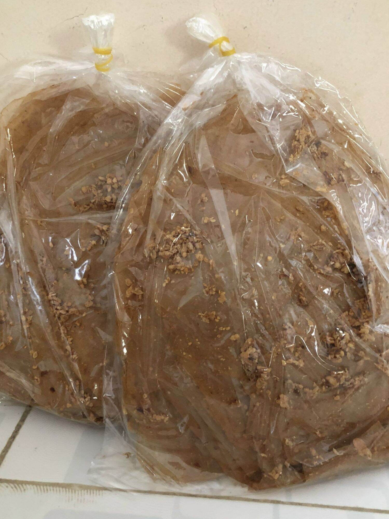 Bánh tráng tỏi muối nhuyễn