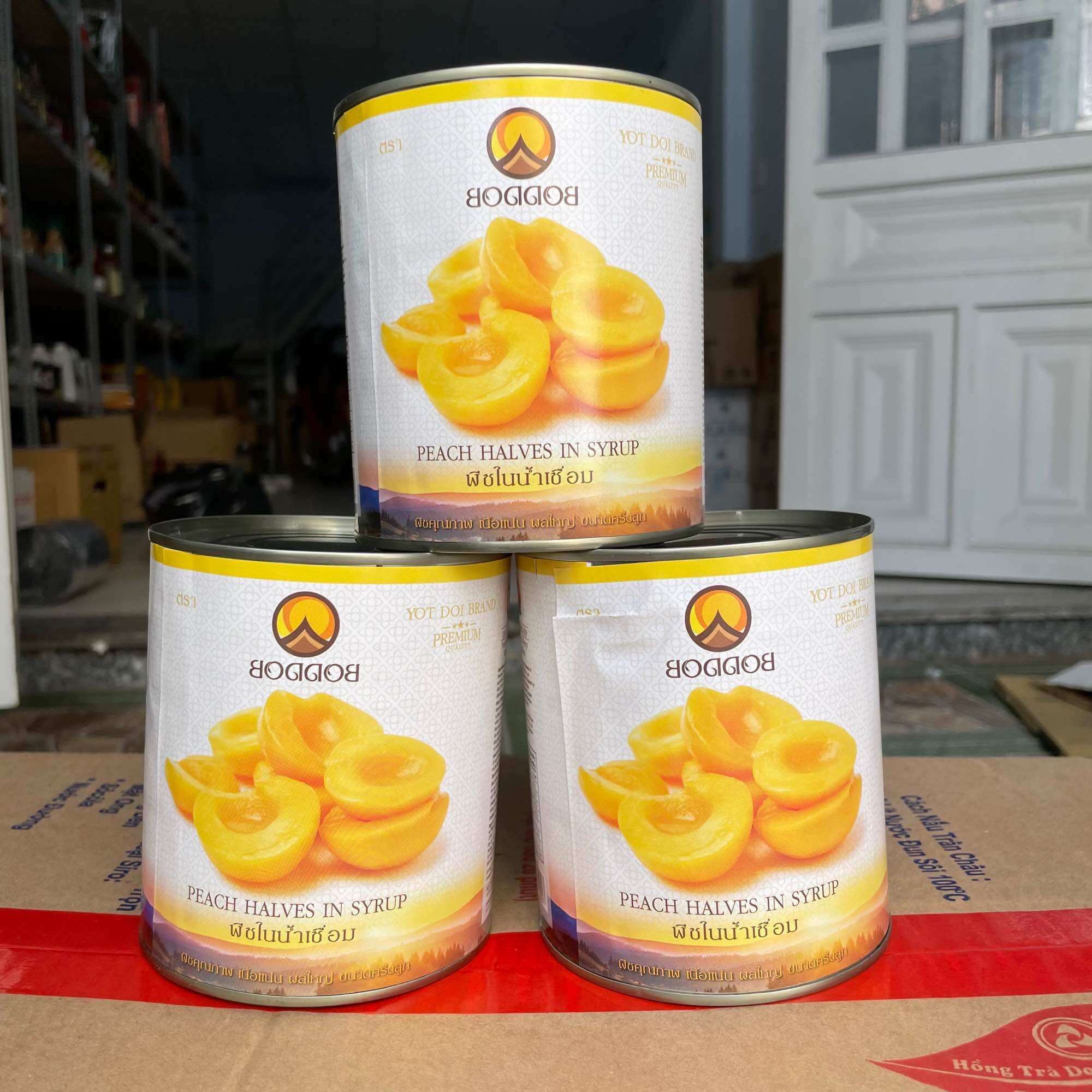THÙNG Đào ngâm nước đường Boddob (lon 820g)