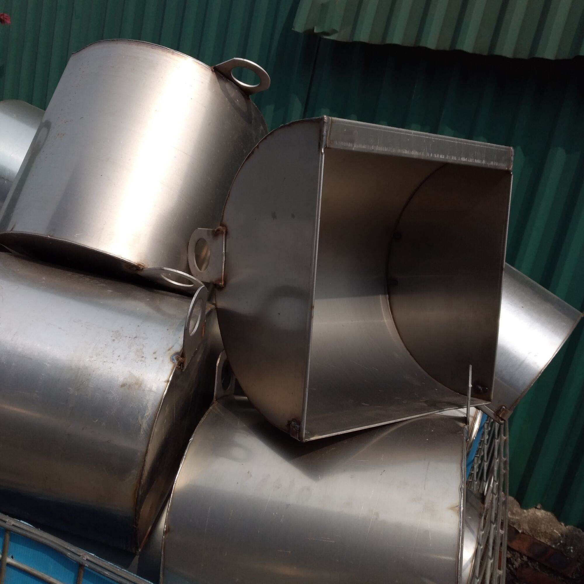 máng nái, máng gầu inox