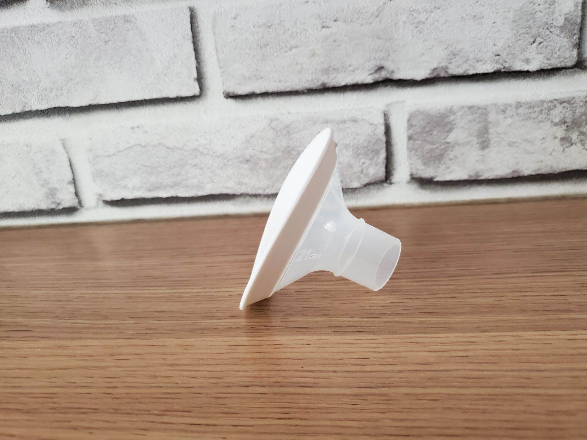 [HCM]1 phễu Medela Flex USA chính hãng (size 21-24-27- 30mm)