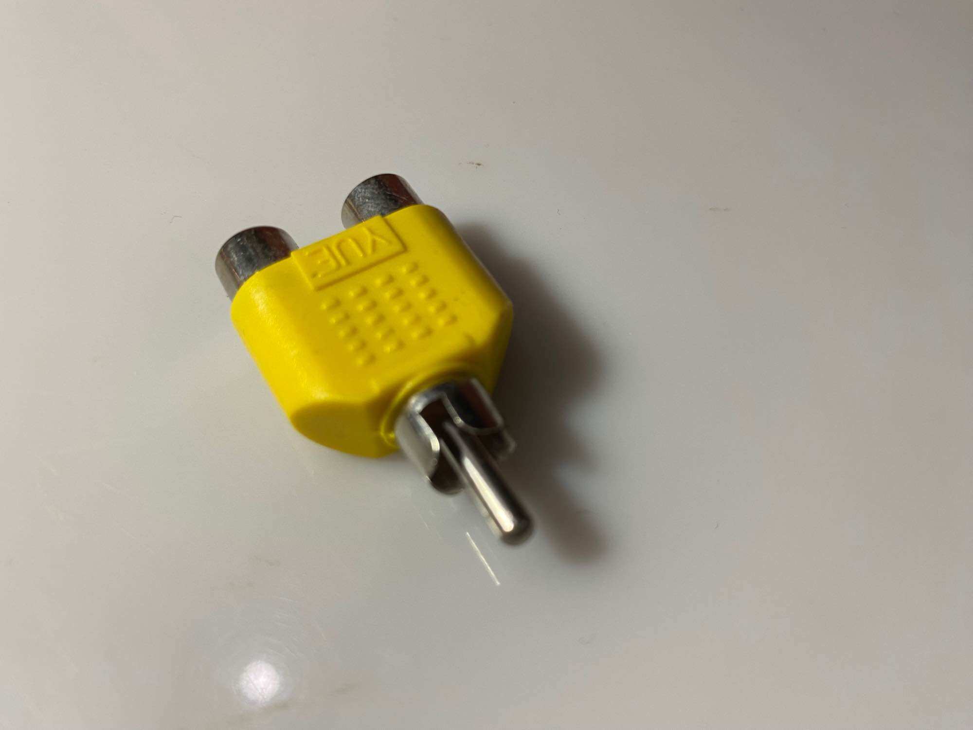 jack chia cổng AV đực thành 2 jack AV cái