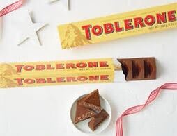 Socola sữa Toblerone Thuỵ Sĩ 100g thumbnail