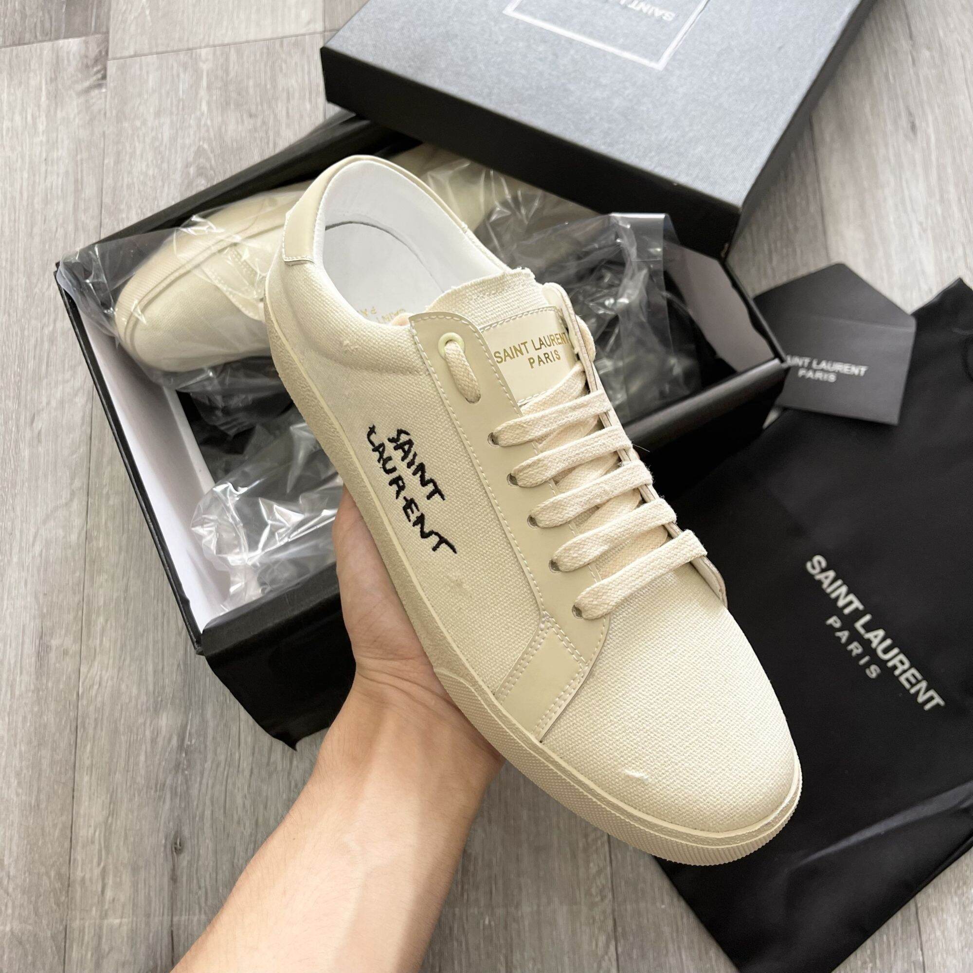Giày Saint Laurent paris Sneaker Nam Nữ Saint Laurent full Size Tặng Kèm  Phụ Kiện Có BOX Bảo Vệ | Lazada.vn