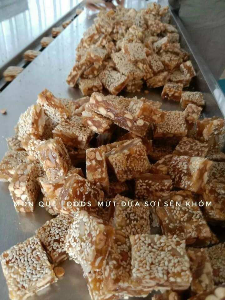 Mứt khóm dừa non dẻo viên 500g
