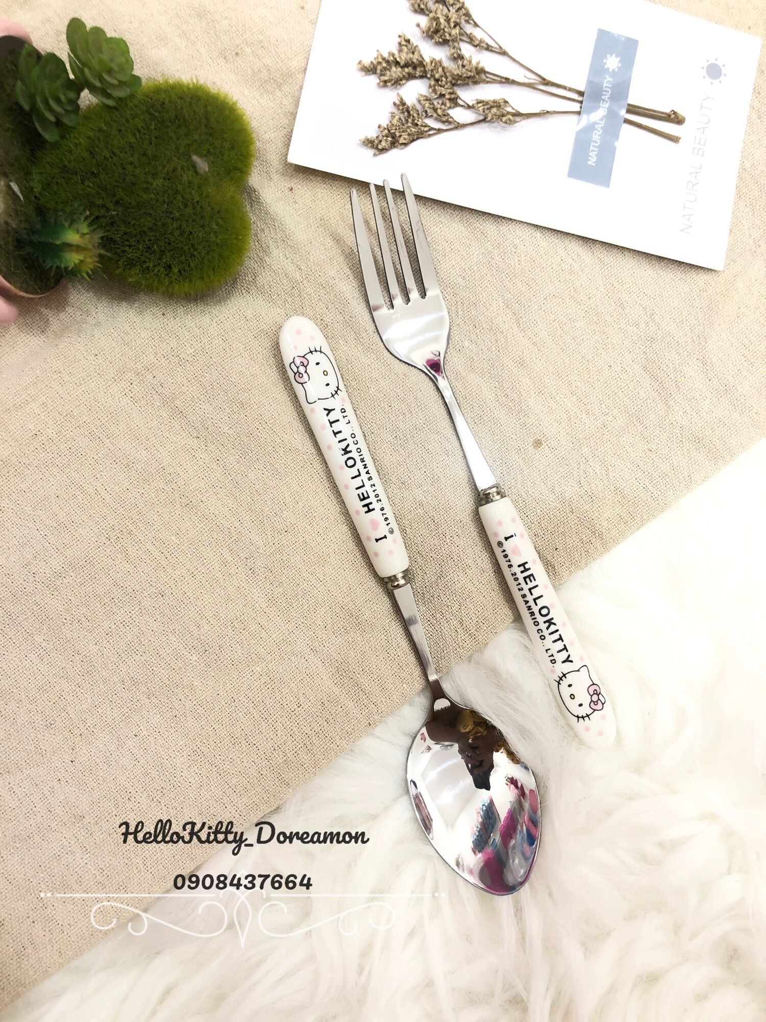 Bộ muỗng nĩa cán sứ inox HelloKitty Doreamon
