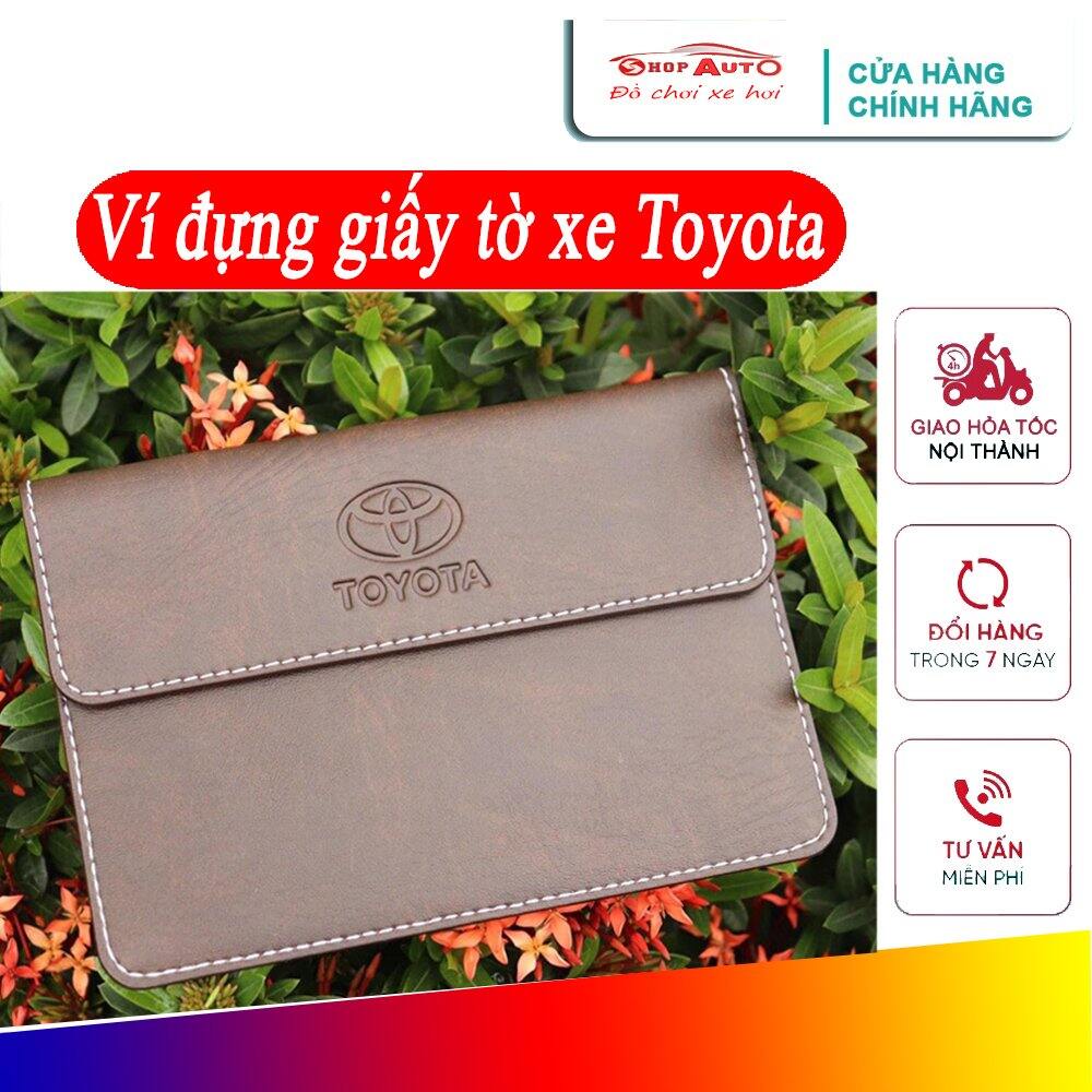 Ví đựng giấy tờ xe ô tô in dập nổi logo hãng xe Toyota kích thước 19x12