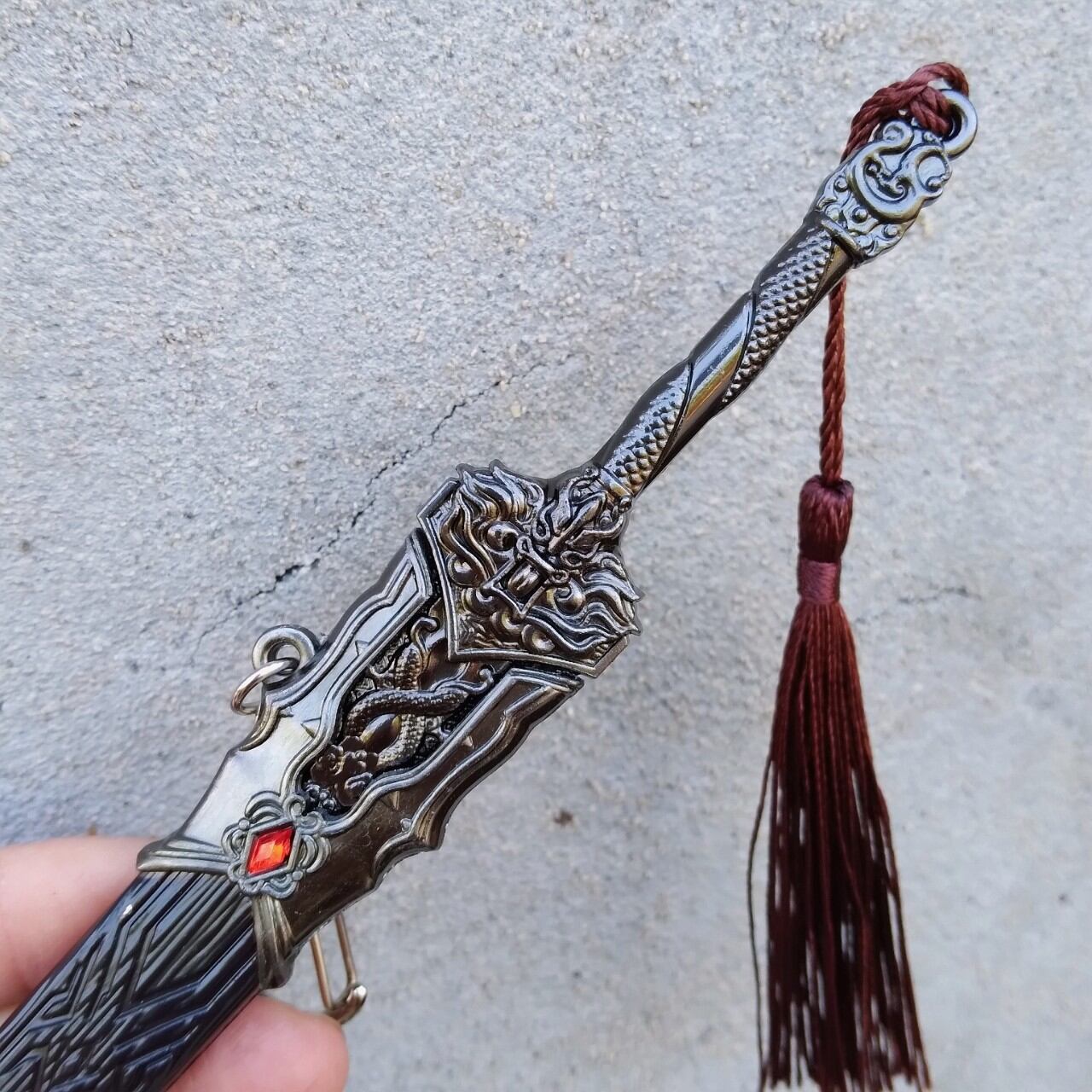 Mô Hình Long Tuyền  Kiếm Lý Tinh Vân 22cm.