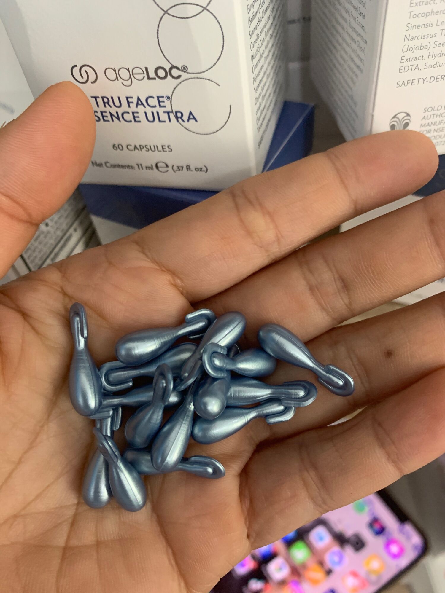 Truface essence ultra ( mỹ )