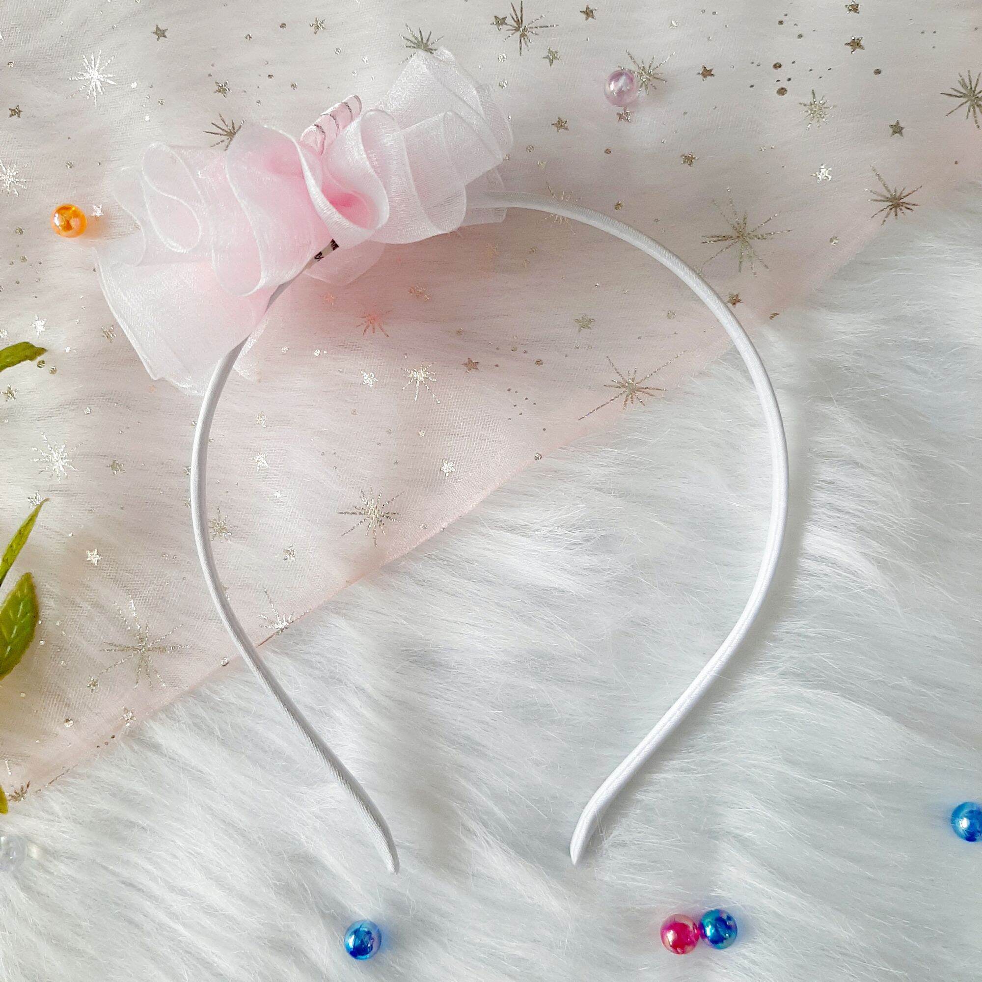 Cài tóc dễ thương cho bé