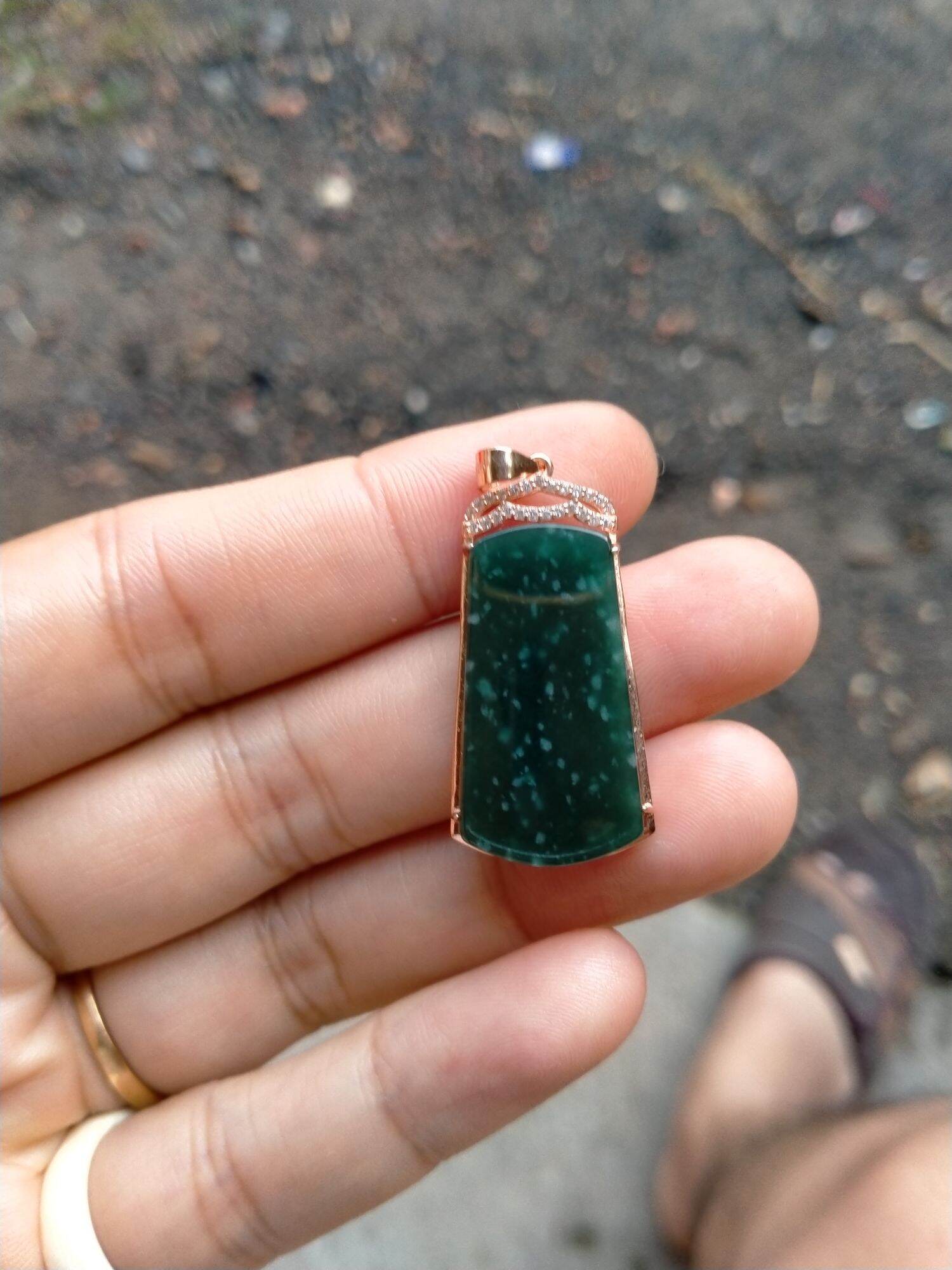 Mặt dây cẩm thạch lam bông tuyết