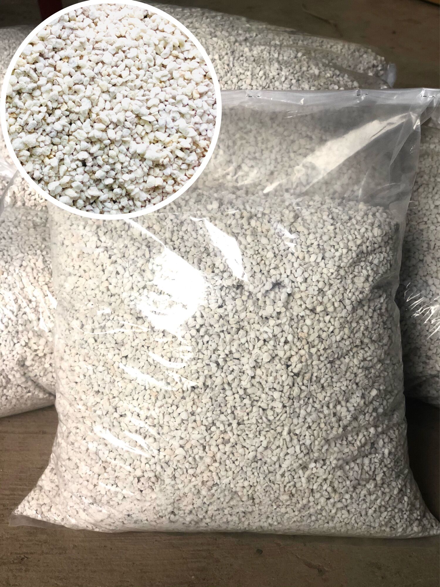 Đá Perlite - Đá trân châu trồng sen đá & xương rồng gói 500gr