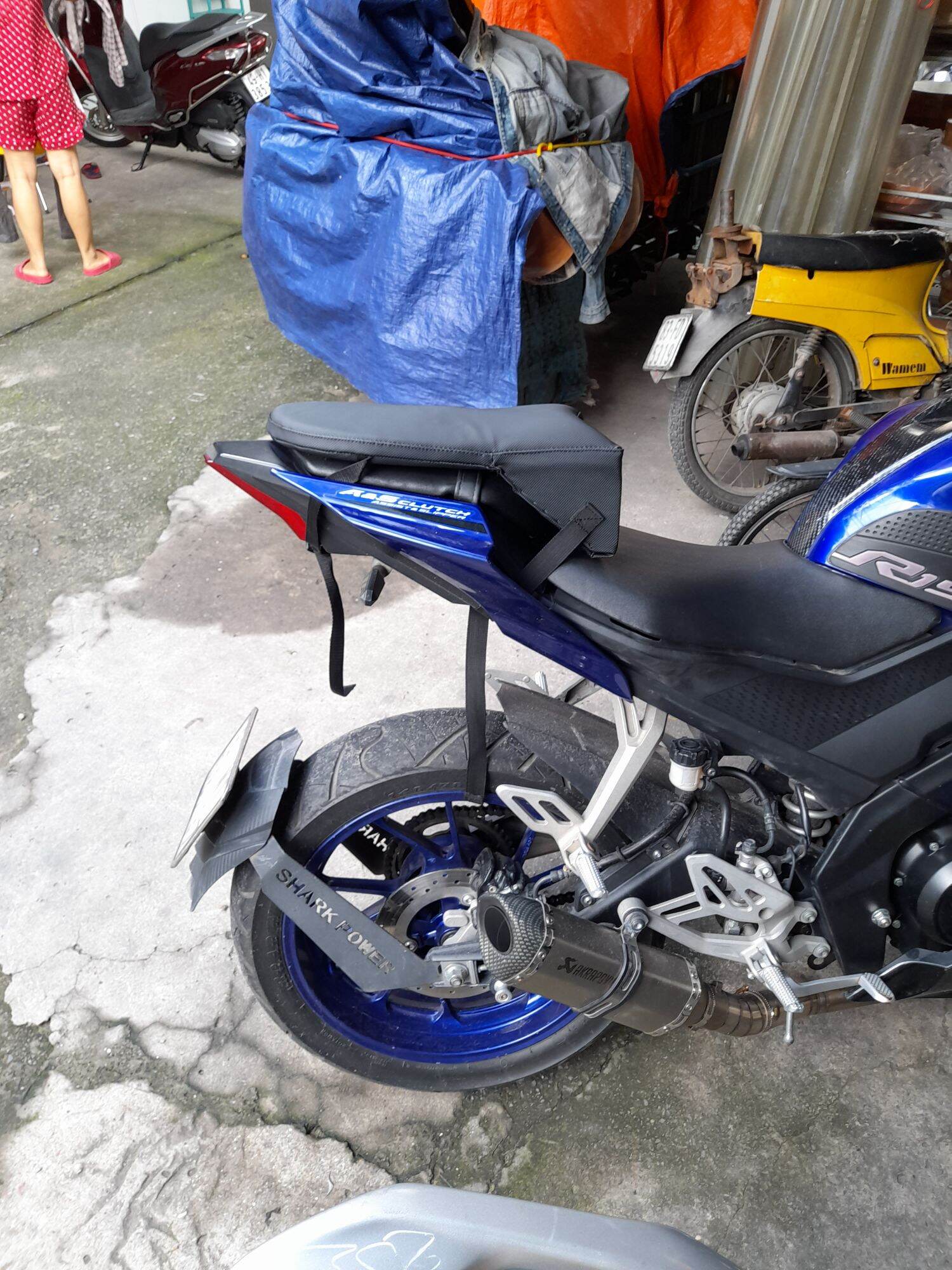 yên phụ r15 v3 v2