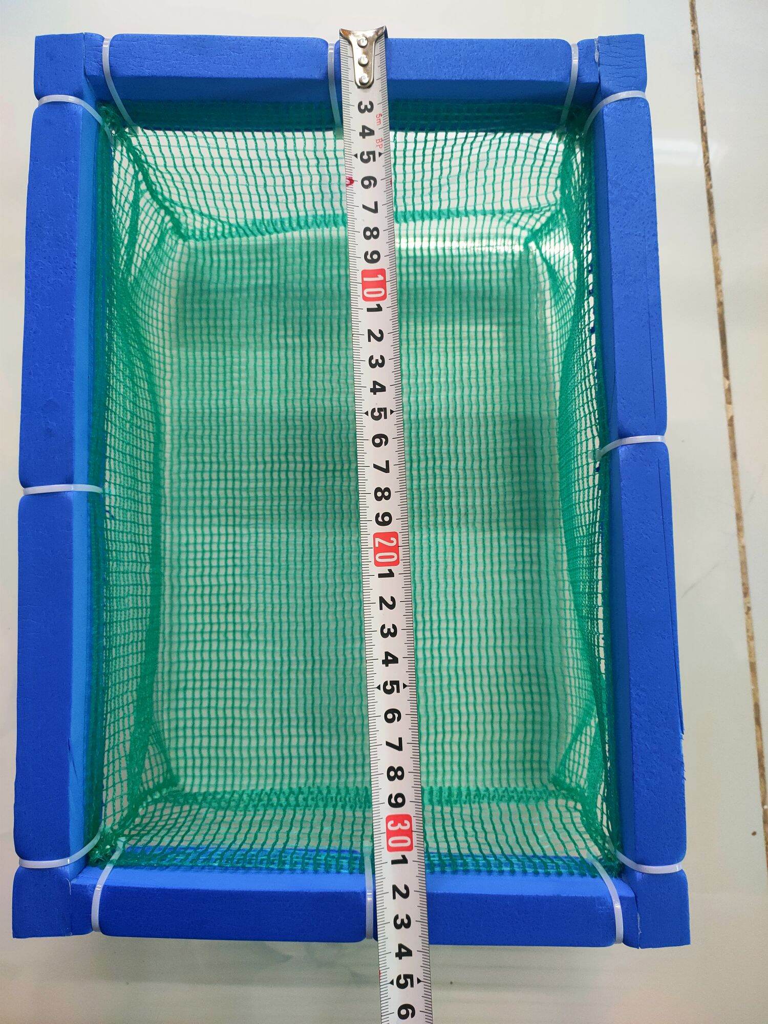 Lồng đẻ guppy , lồng tách cá guppy ,betta 30k cái