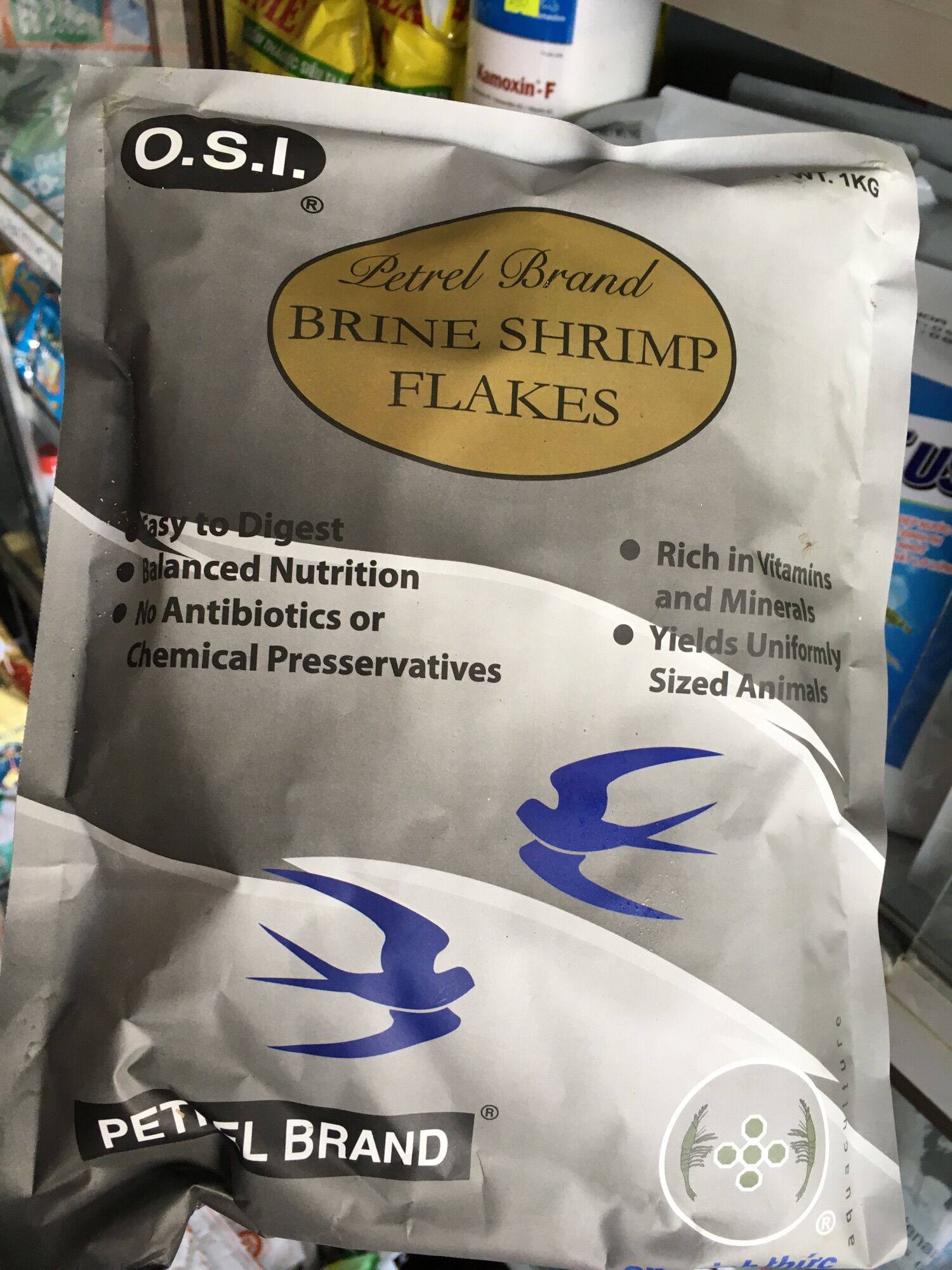 Brine shrimp flakes Thức ăn chuyên cho cua tôm vèo ,play trắng cao cấp mỹ dùng cho tôm cua cá