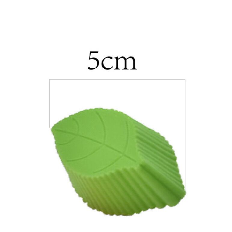 Set 10 khuôn to + 10 khuôn nhỏ làm rau câu