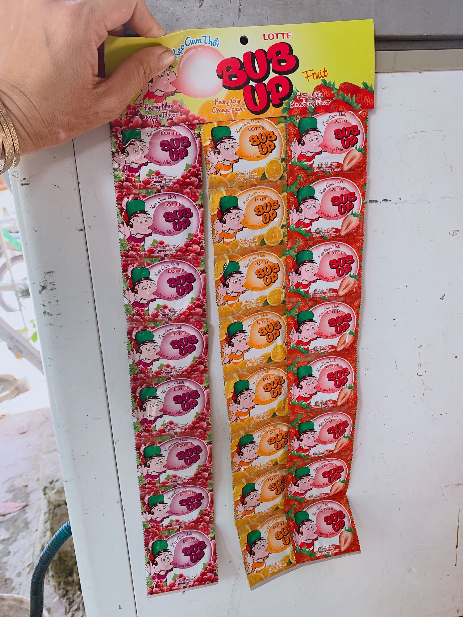 Combol 9 gói kẹo gum bub up