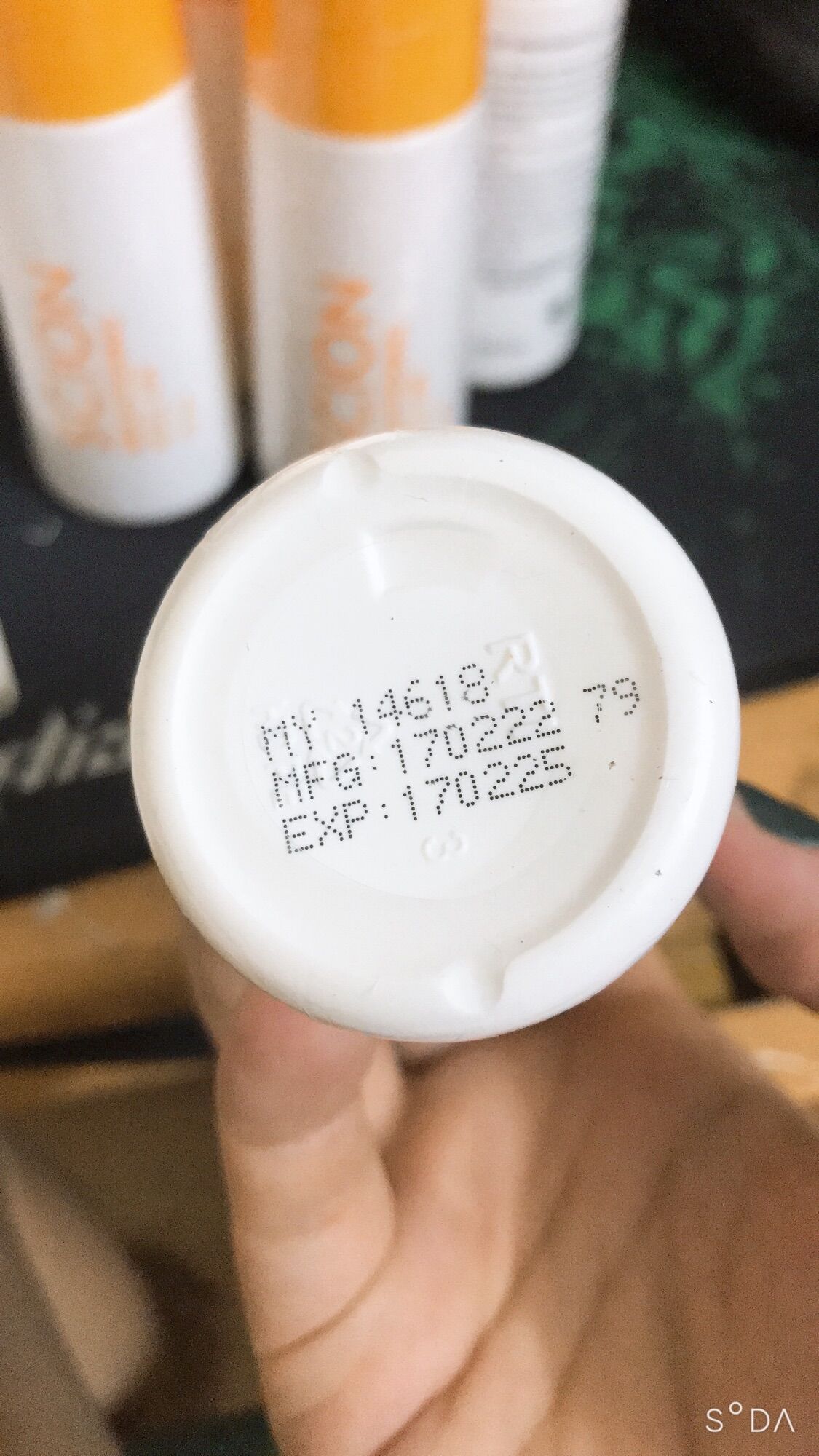 Lăn khử mùi Scion Nuskin mẫu mới 75ml