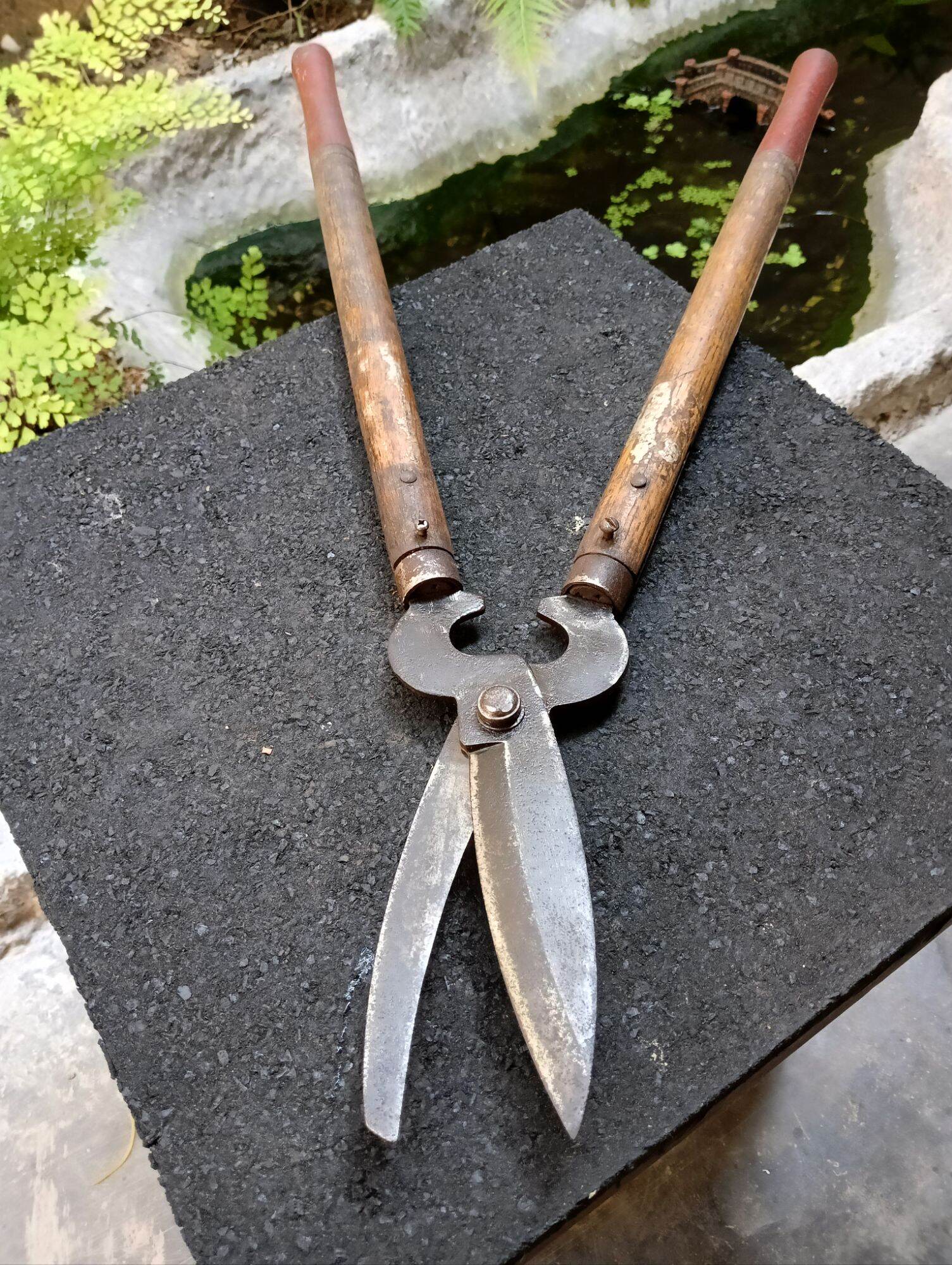 Kéo cắt cành lưỡi to hàng nhật bãi