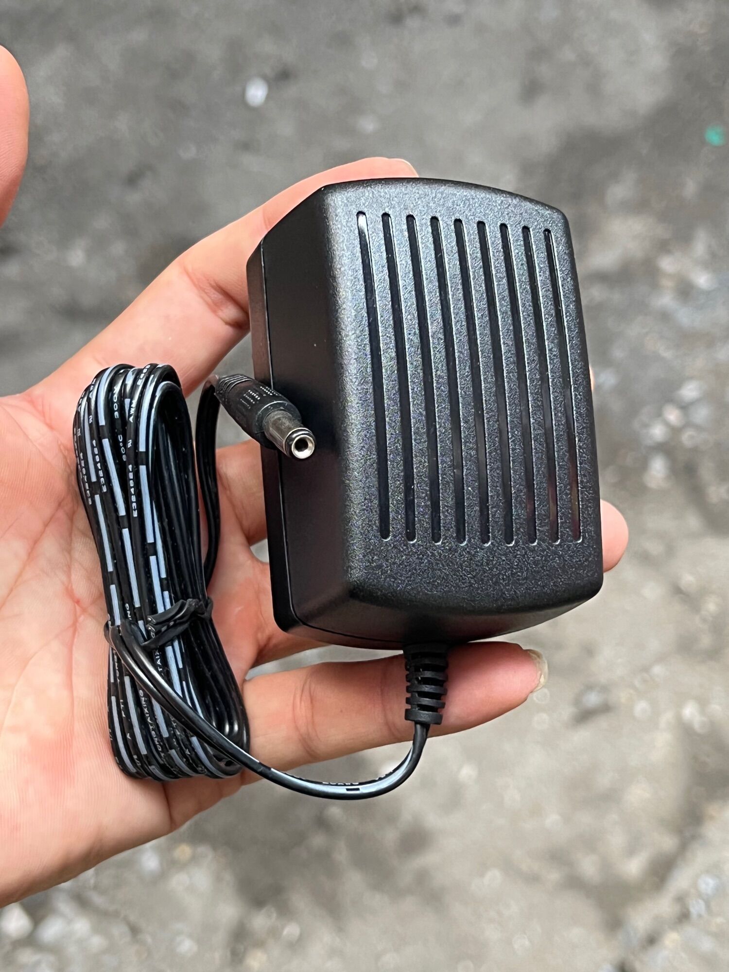 Nguồn dc 24v 0,5a philips (cho máy hút bụi, đèn led…)