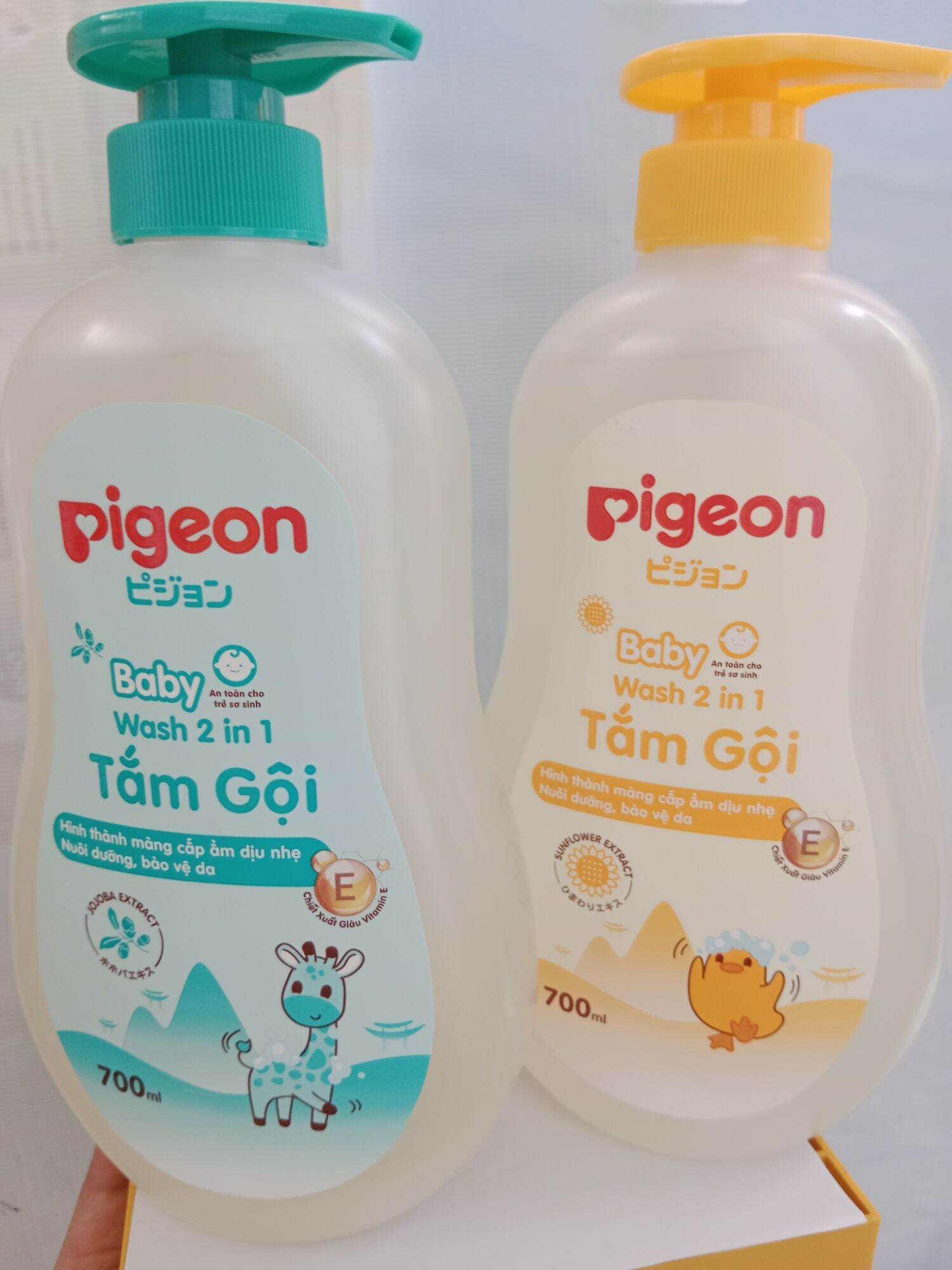 Sữa tắm gội Pigeon cho bé 700ml