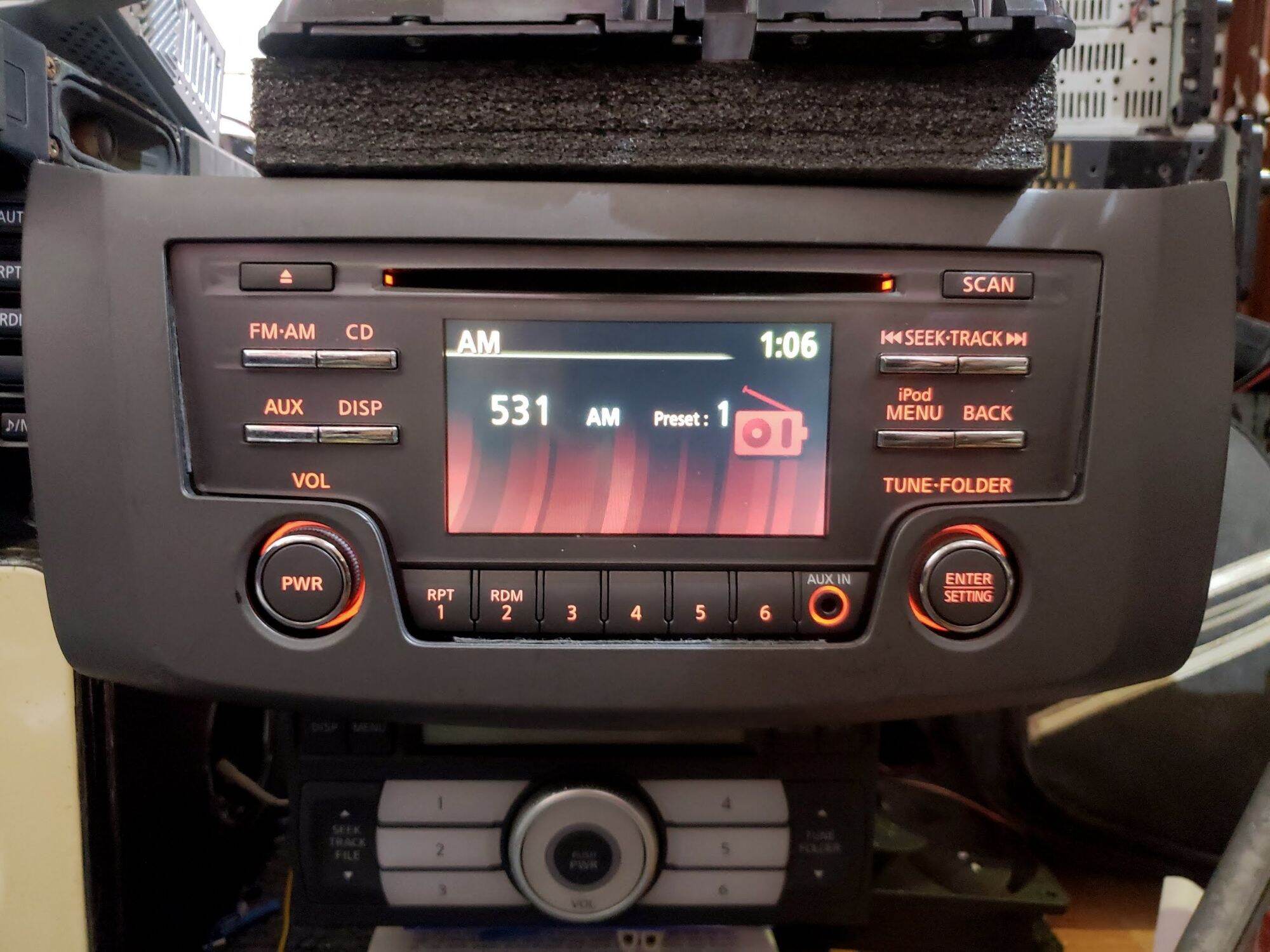 Máy phát nhạc Cd liền Amply xe NISSAN. Tính năng bluetooth aux usb cd mp3 radio