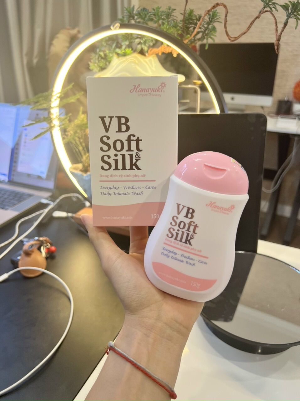 Dung dich vệ sinh hana Hồng