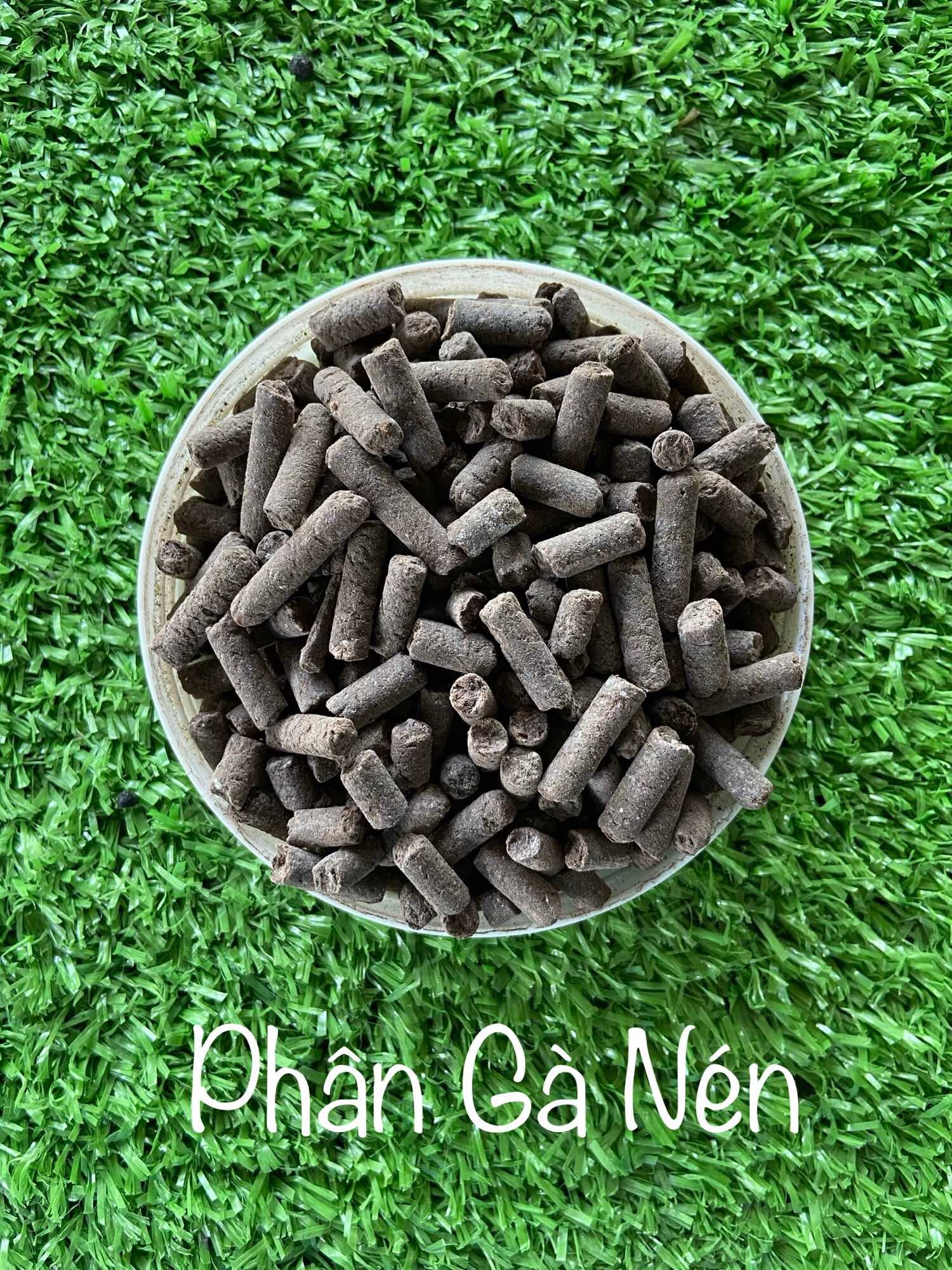 Phân bón gà nén nhật lẻ 1 ký