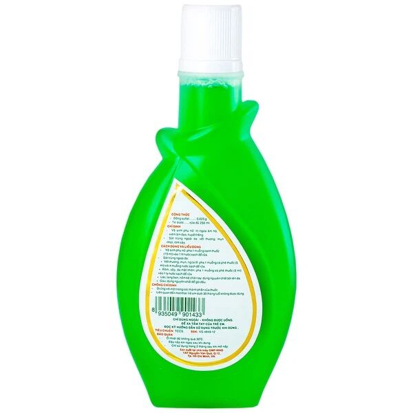 Dung Dịch Vệ Sinh Phụ Nữ Gynofar Pharmedic 250ml