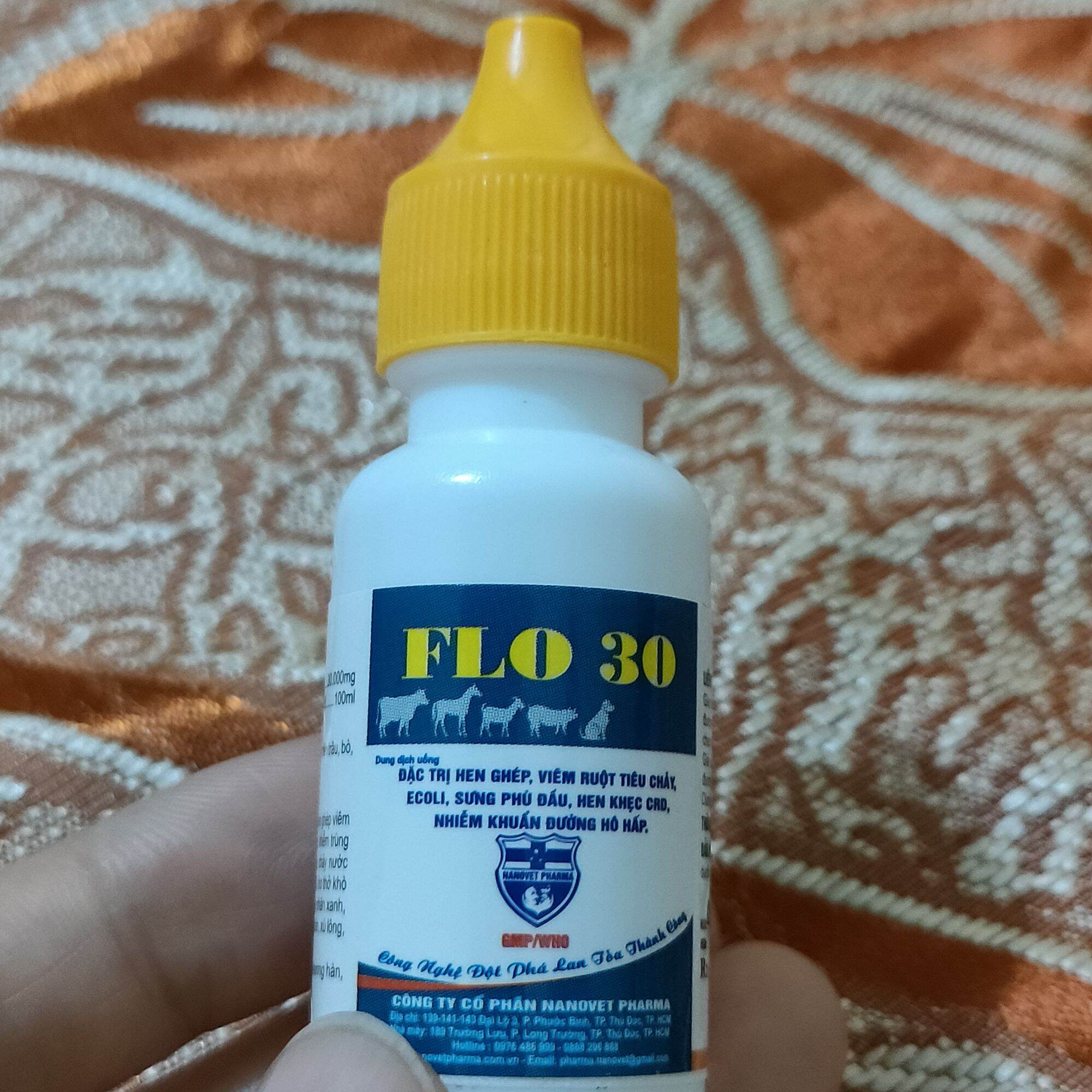 Flo 30 hen khẹc, chảy nước mắt mũi, chướng diều xã cánh 10ml gà chọi, gà đá