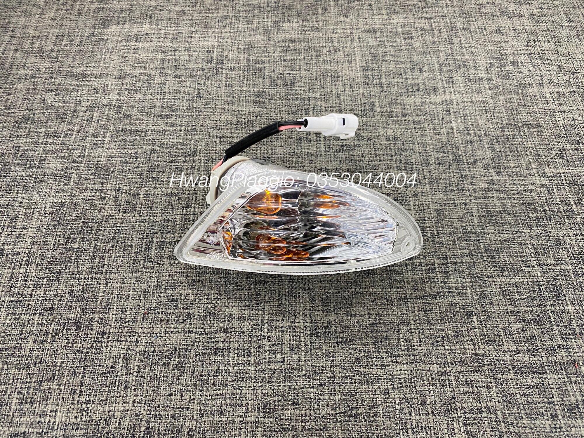 Cụm đèn xi nhan sau xe vespa lx,s,v 🎉