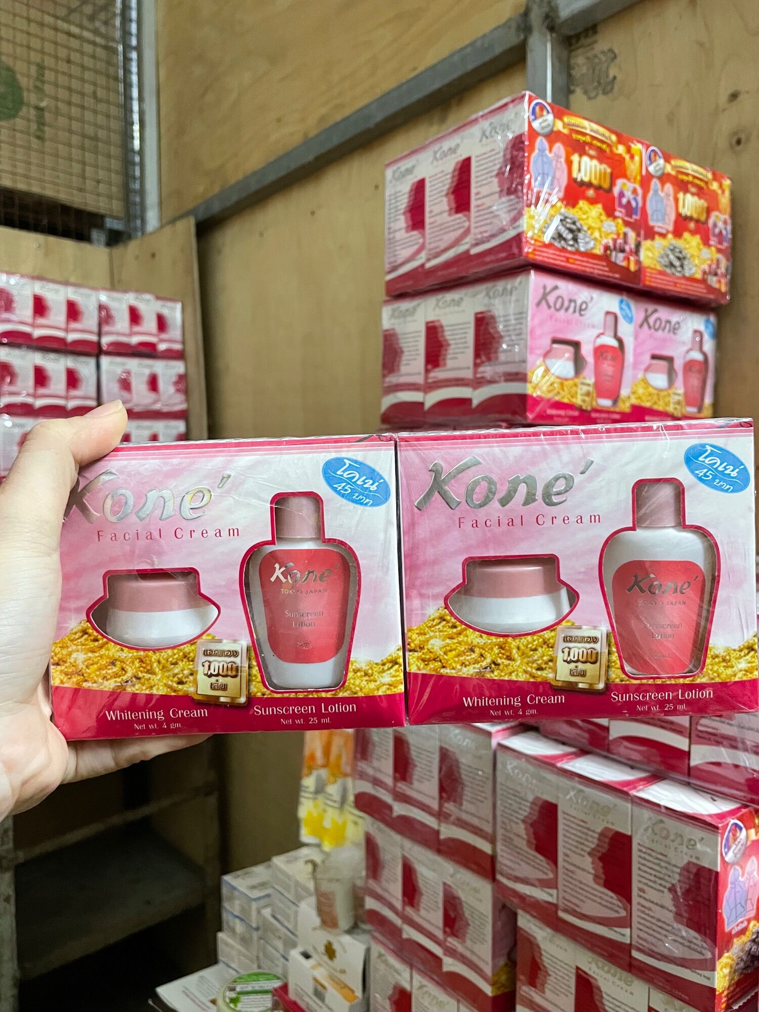 Lốc 6 hộp kem kone thái lan