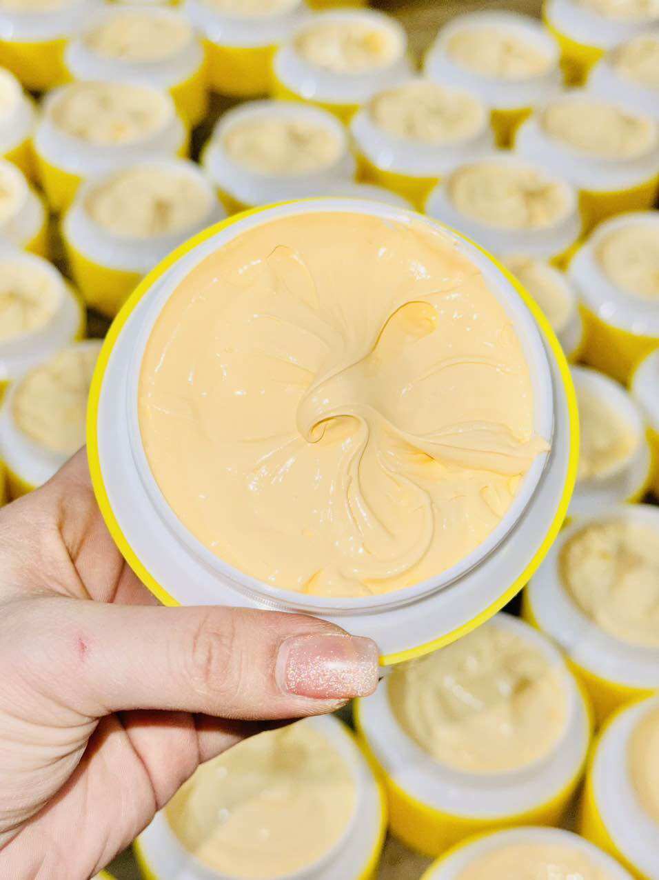 CỐT Ủ NÓNG SIÊU  TRẮNG MẠNH (KHỬ DA VÀNG )