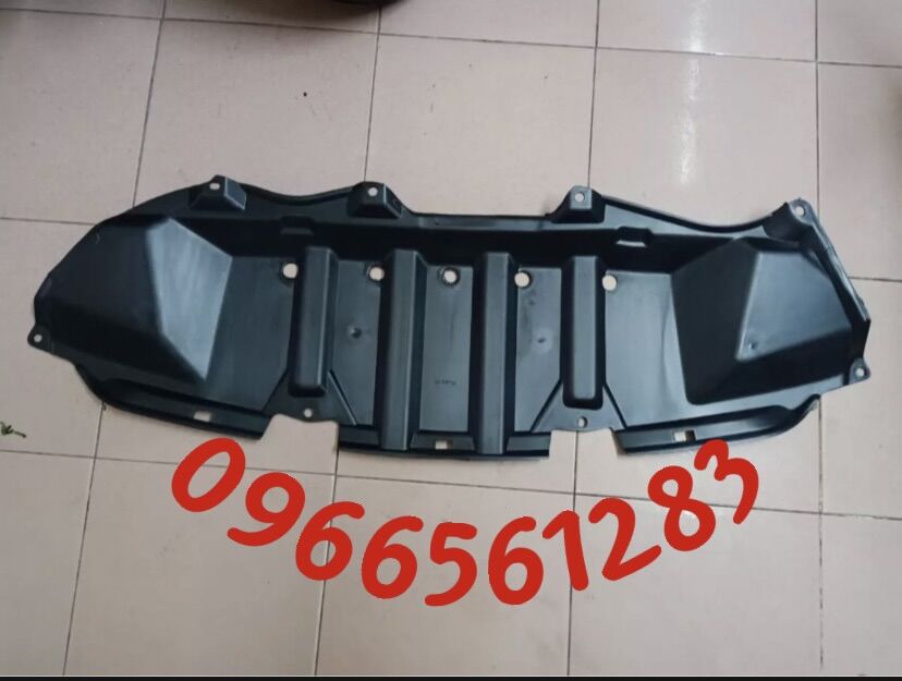 Chắn bùn gầm máy giữa altis 09-11