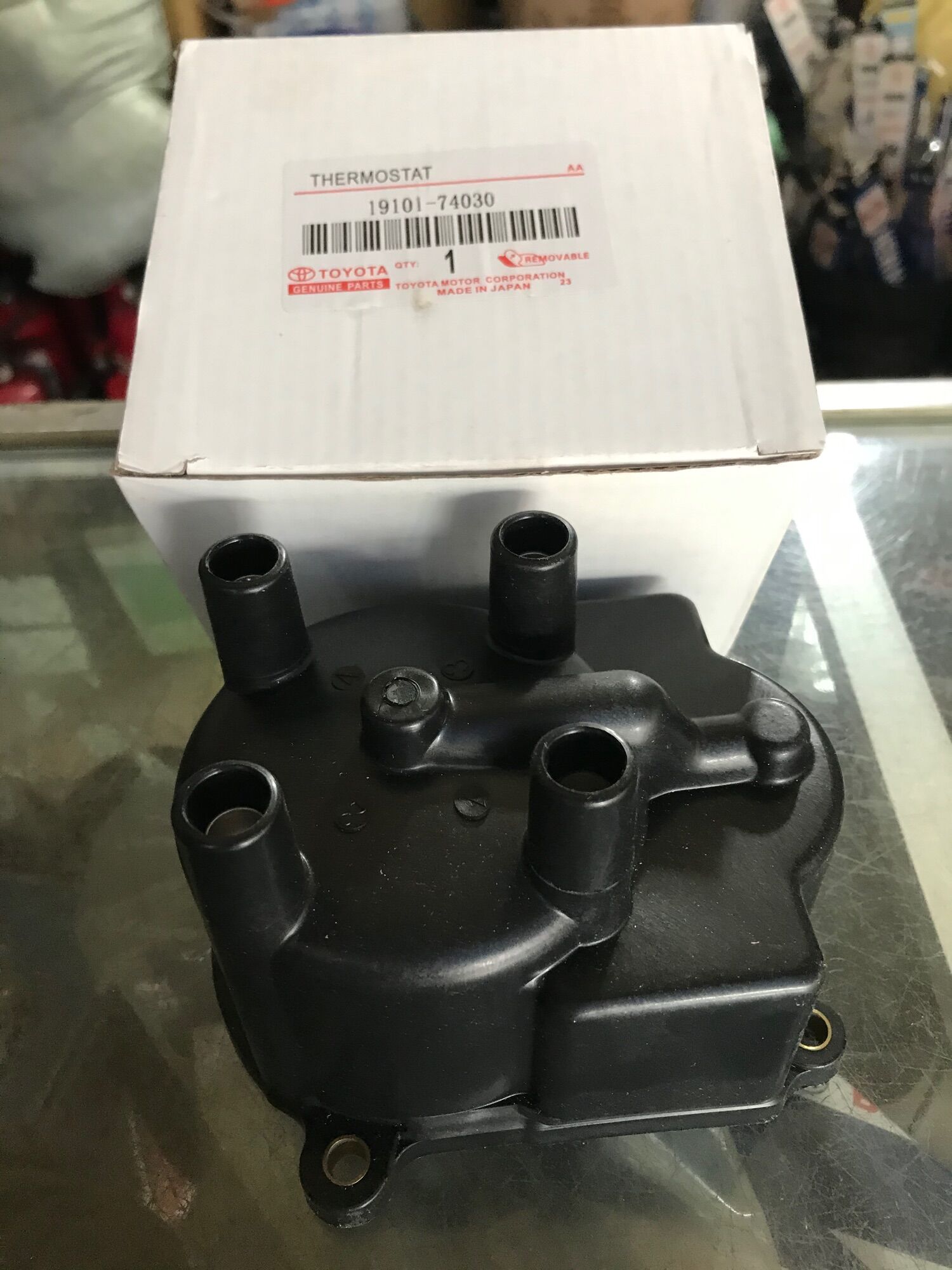 Nắp Chia Điện (Nắp Delco) Toyota Camry 1988