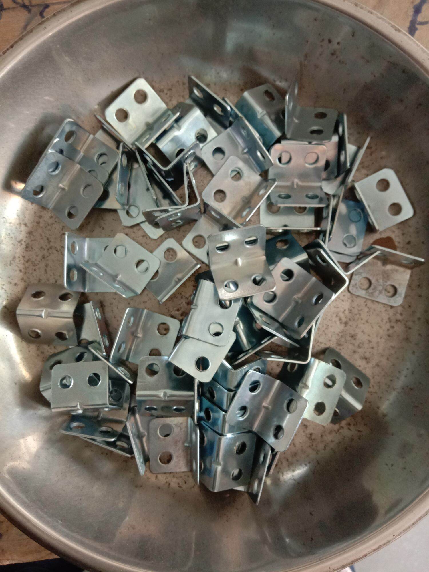 1 bịch ke góc vuông 2f