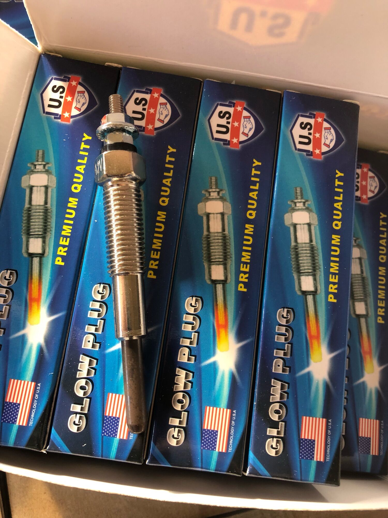 Bugi sưởi / bugi sấy pz-33 glow plug hàng mỹ, dùng cho xe oto- xe cày