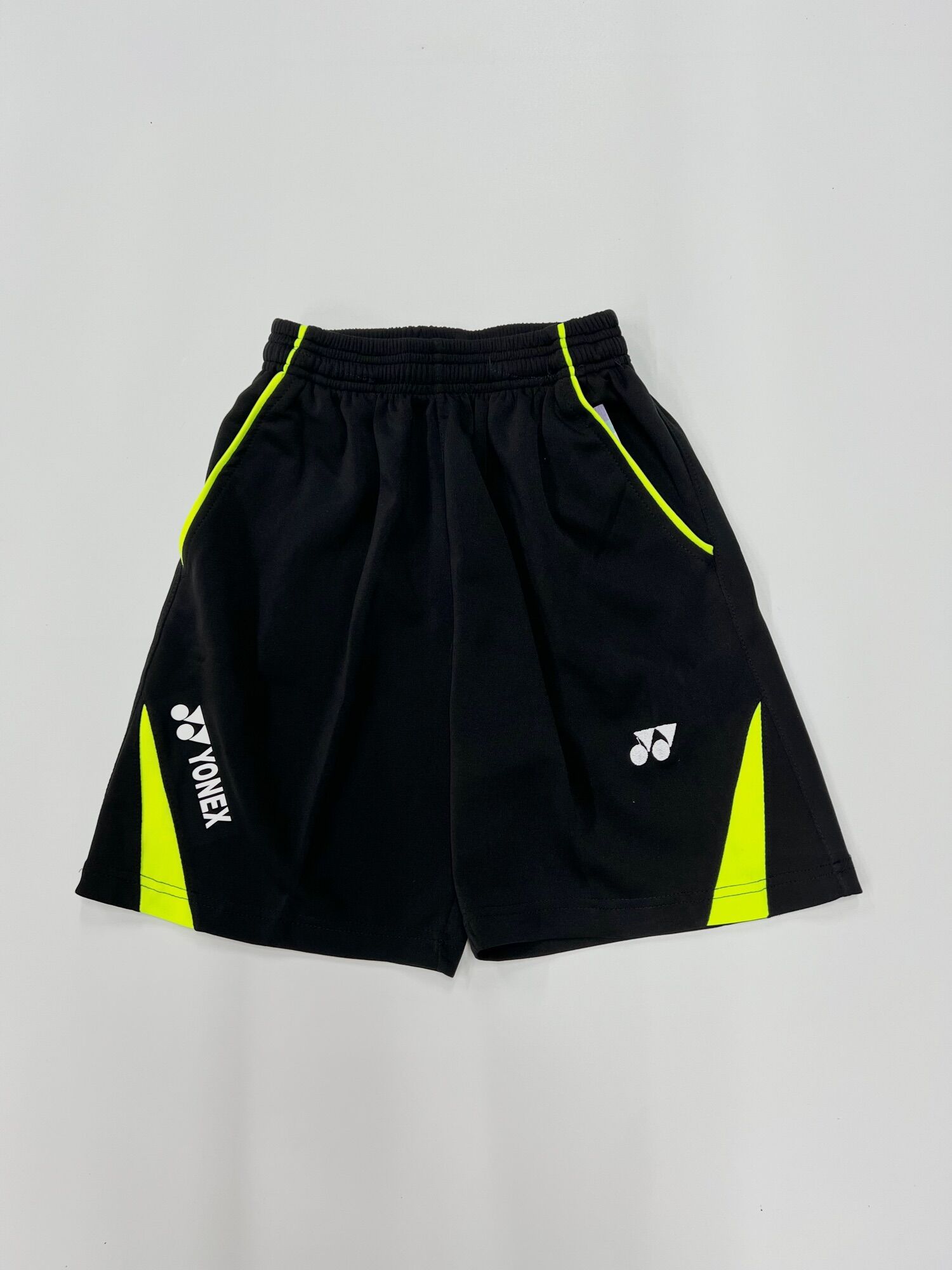 Quần yonex nam in chữ