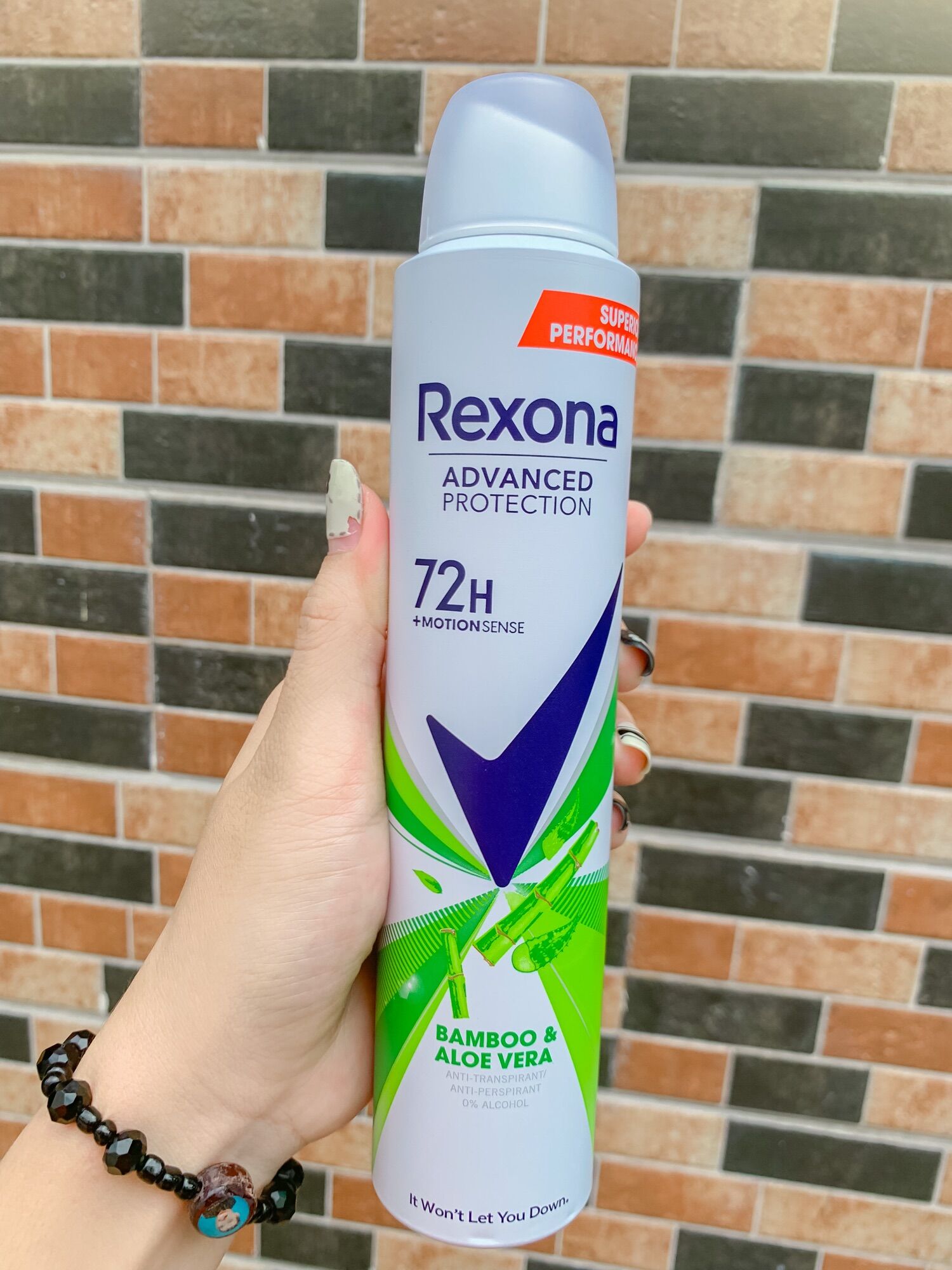 Xịt Khử Mùi Nữ REXONA 200ml
