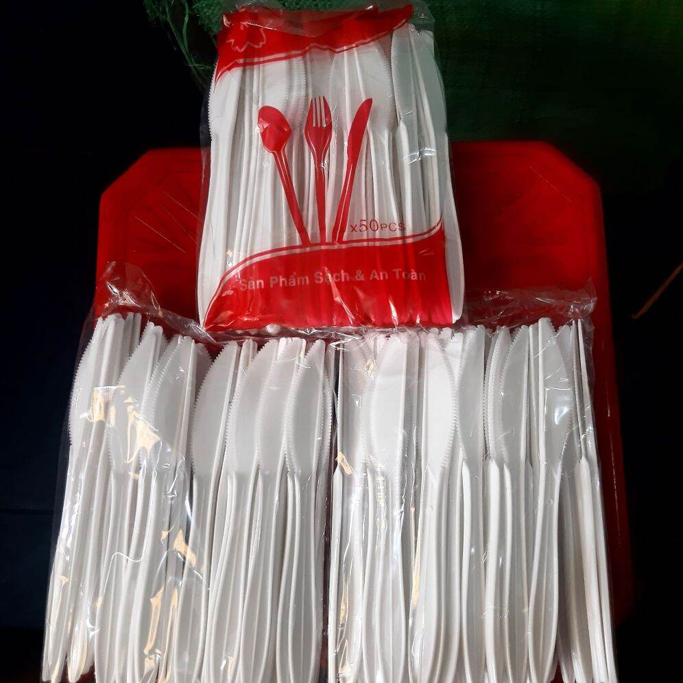 Dao nhựa dùng 1 lần
