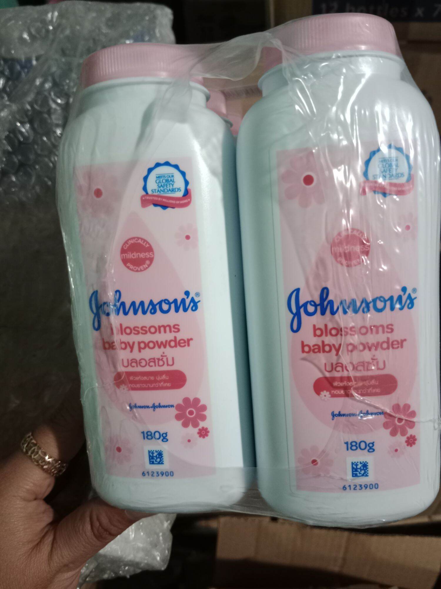 Phấn hồng Johnson's Baby 180g hàng Thái Lan