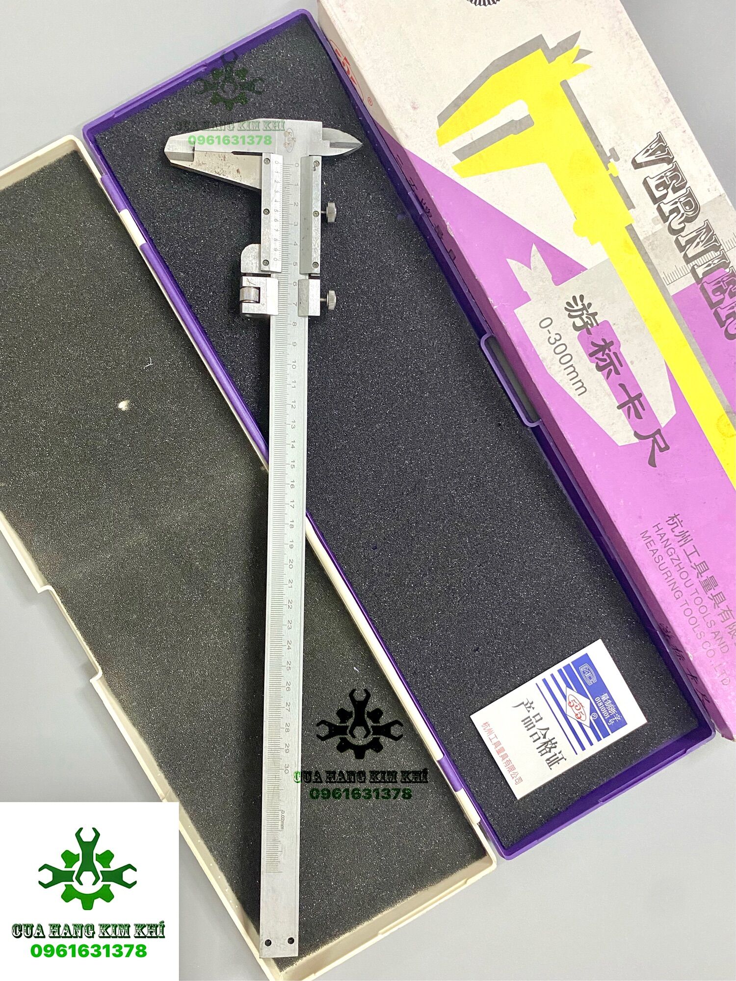 Thước kẹp, cặp cơ khí 300mm 555