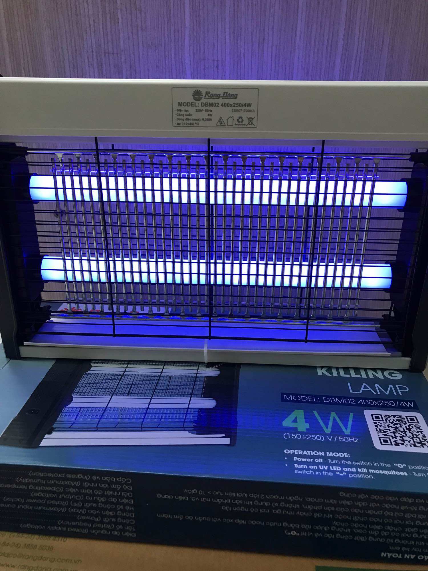 Đèn bắt muỗi và côn trùng DBM02